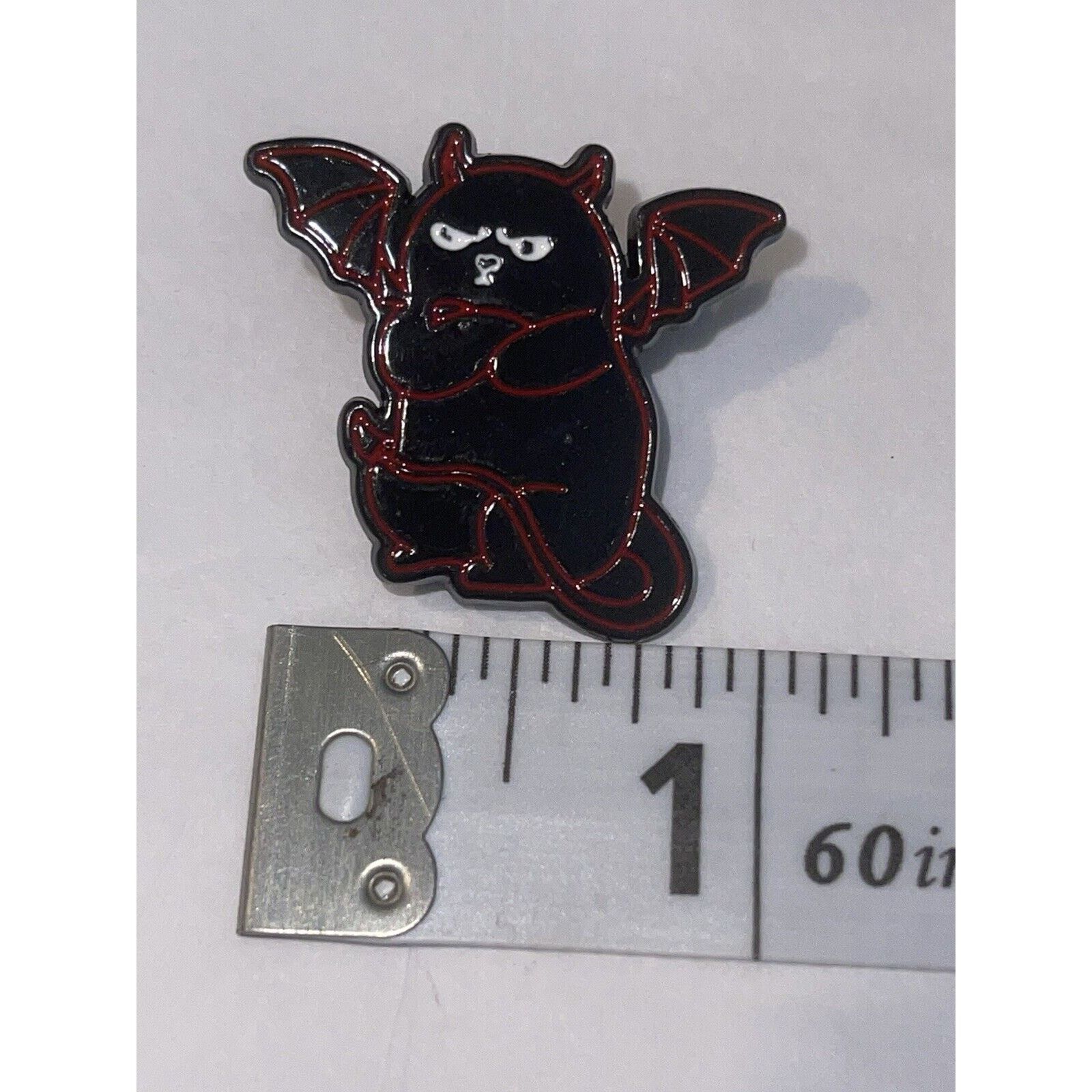 Other Gargoyle Halloween Pin Brooch Size ONE SIZE - 1 Preview