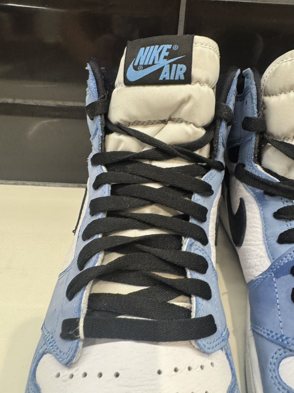 Jordan Brand Nike Air Jordan 1 Retro High OG “University Blue” – Size 13 Size US 13 / EU 46 - 6 Thumbnail