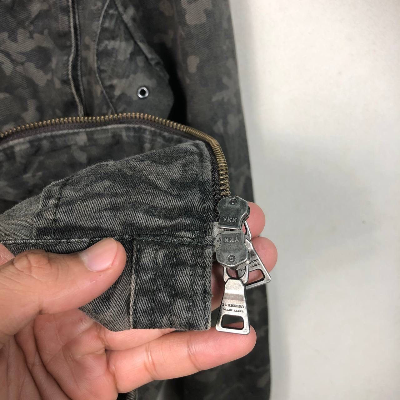 Burberry Authentic Burberry Camouflage Army Style Jacket Size M / US 6-8 / IT 42-44 - 10 Thumbnail