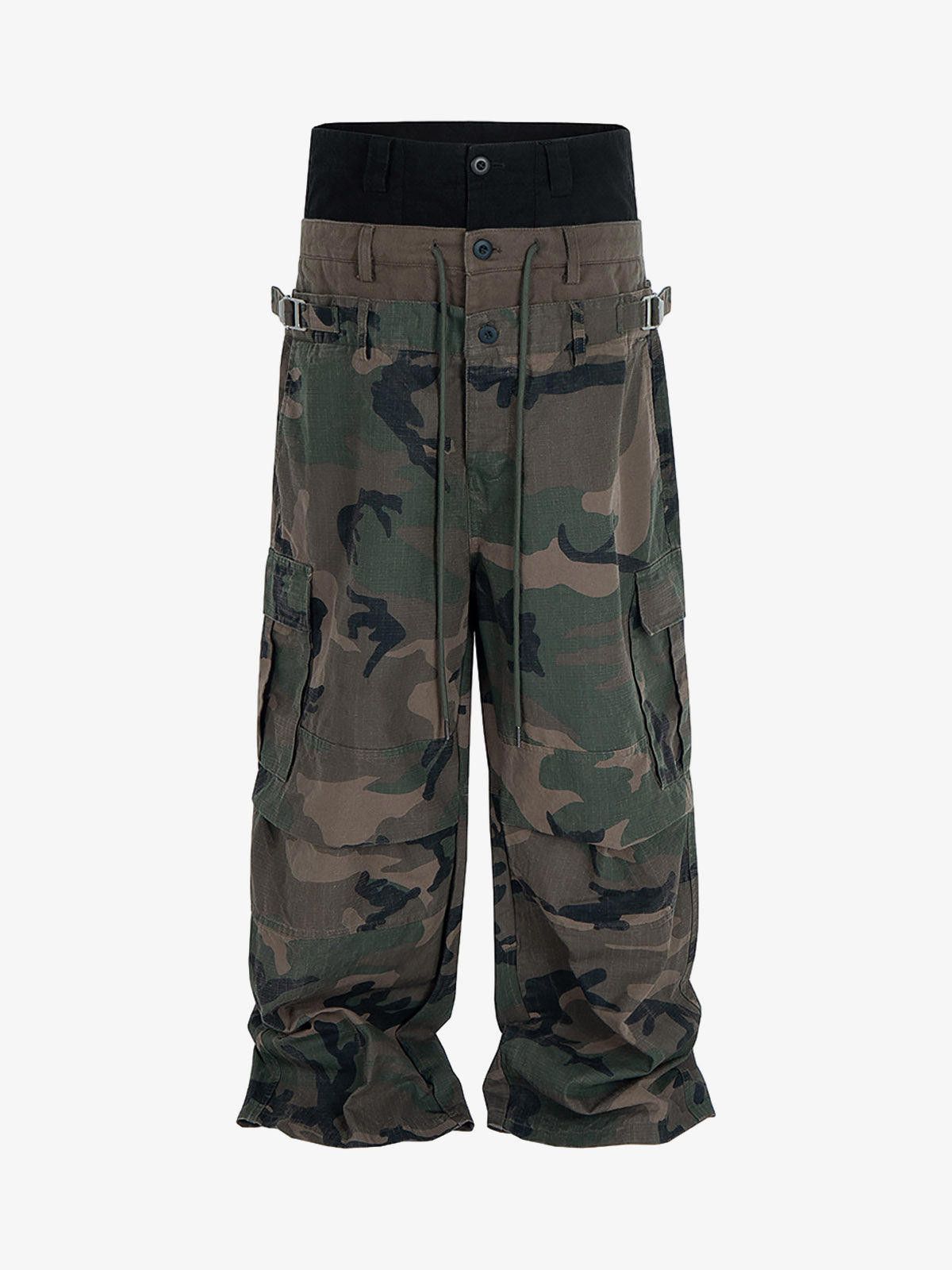 Japanese Brand Three-Waist Splicing Camouflage Cargo Buckle Waist Overalls Size US 32 / EU 48 - 1 Thumbnail