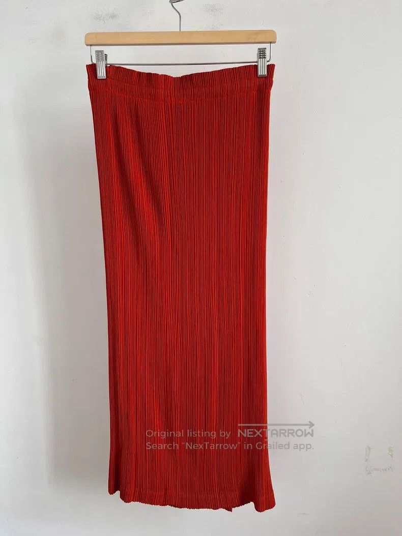 Issey Miyake Issey Miyake size:M Red Midi Skirt Size 22" - 2 Thumbnail
