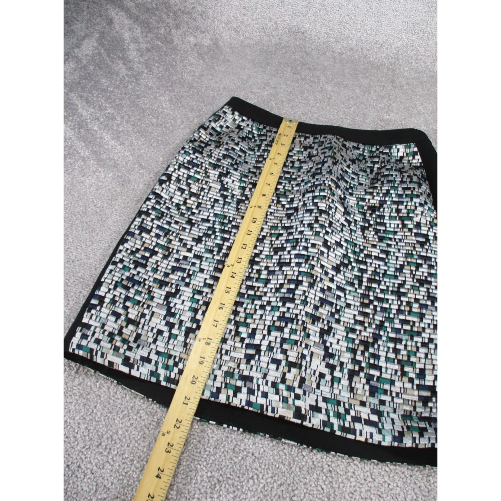 Hugo Boss HUGO BOSS Pencil Skirt Womens 8 Black Multi Geometric Zip Knee Length Size 30" / US 8 / IT 44 - 2 Thumbnail