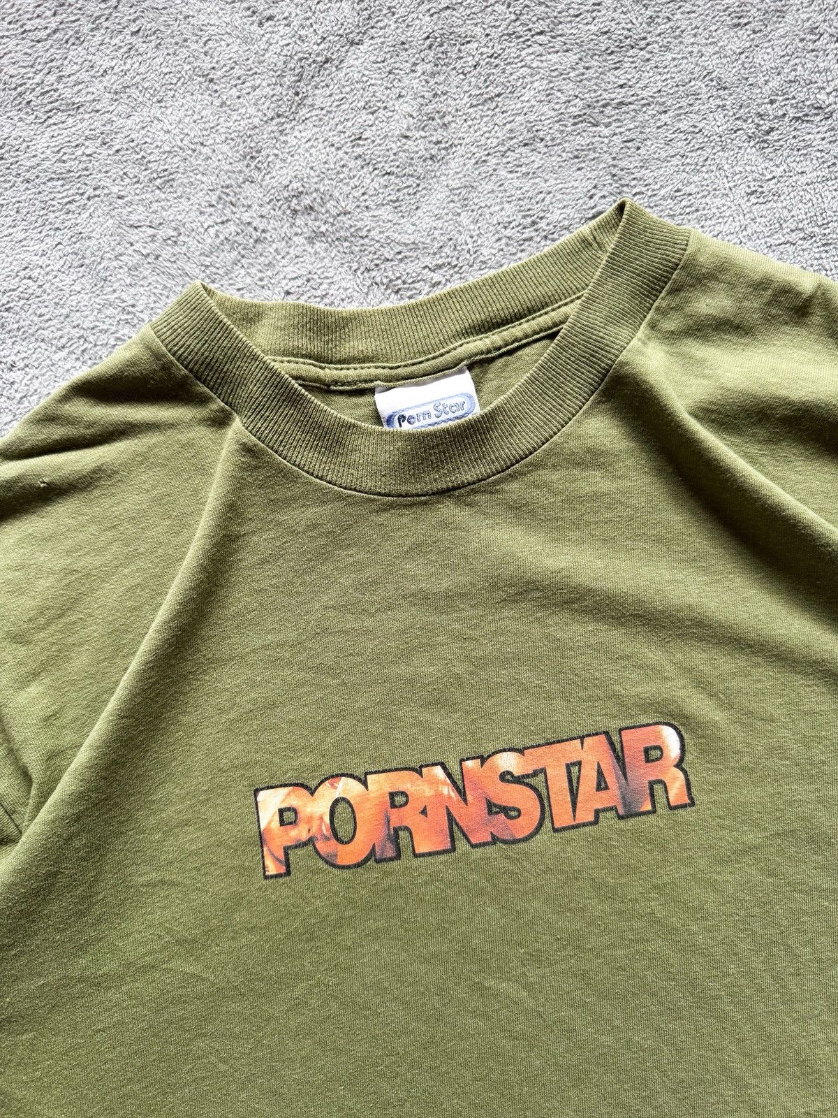 Other Vintage 90s Pornstar Skateboard Spell Out Tshirt Size US L / EU 52-54 / 3 - 3 Thumbnail