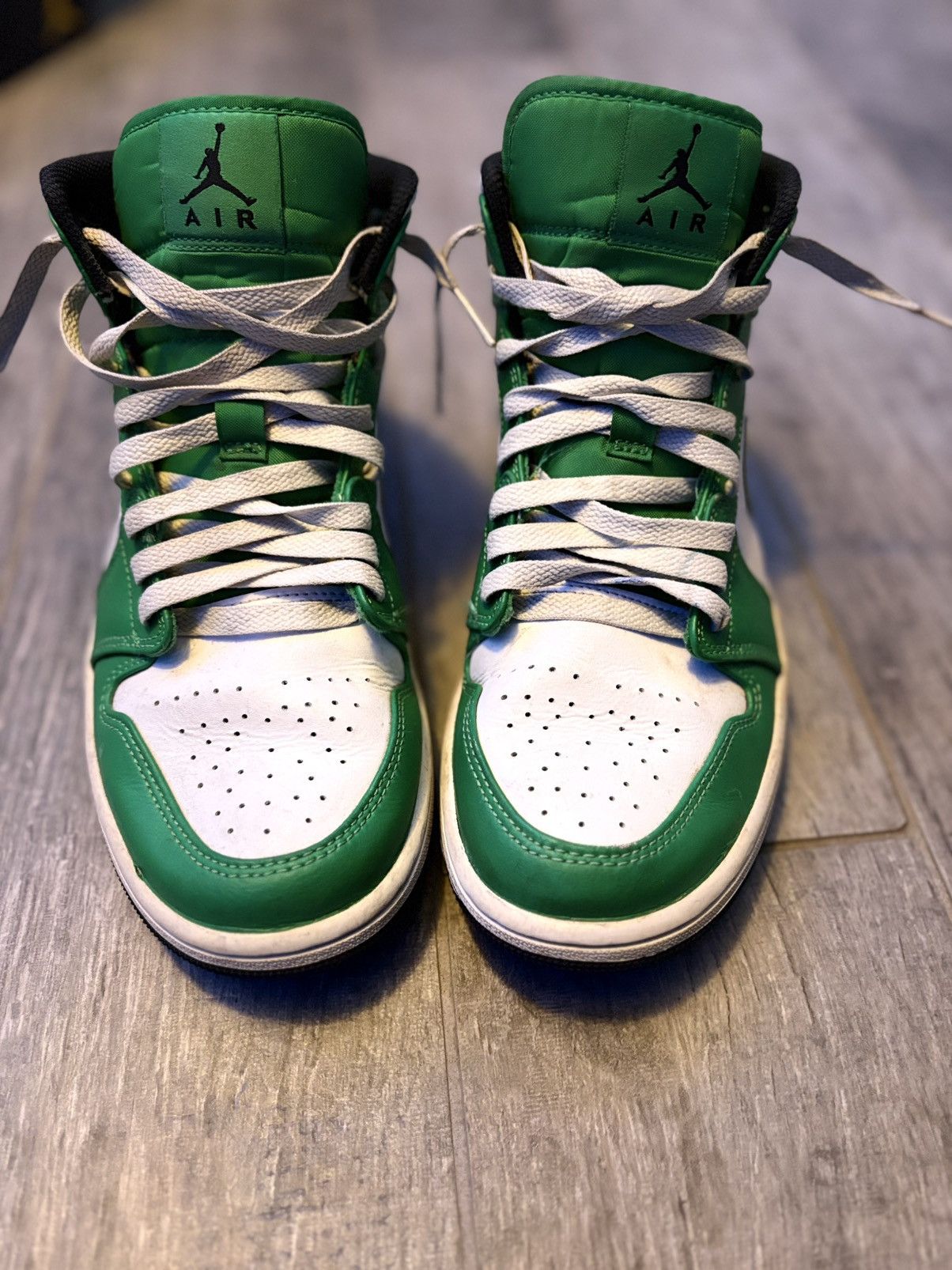 Jordan Brand × Nike Air Jordan 1 mid Lucky Green size-9 Size US 9 / EU 42 - 10 Thumbnail