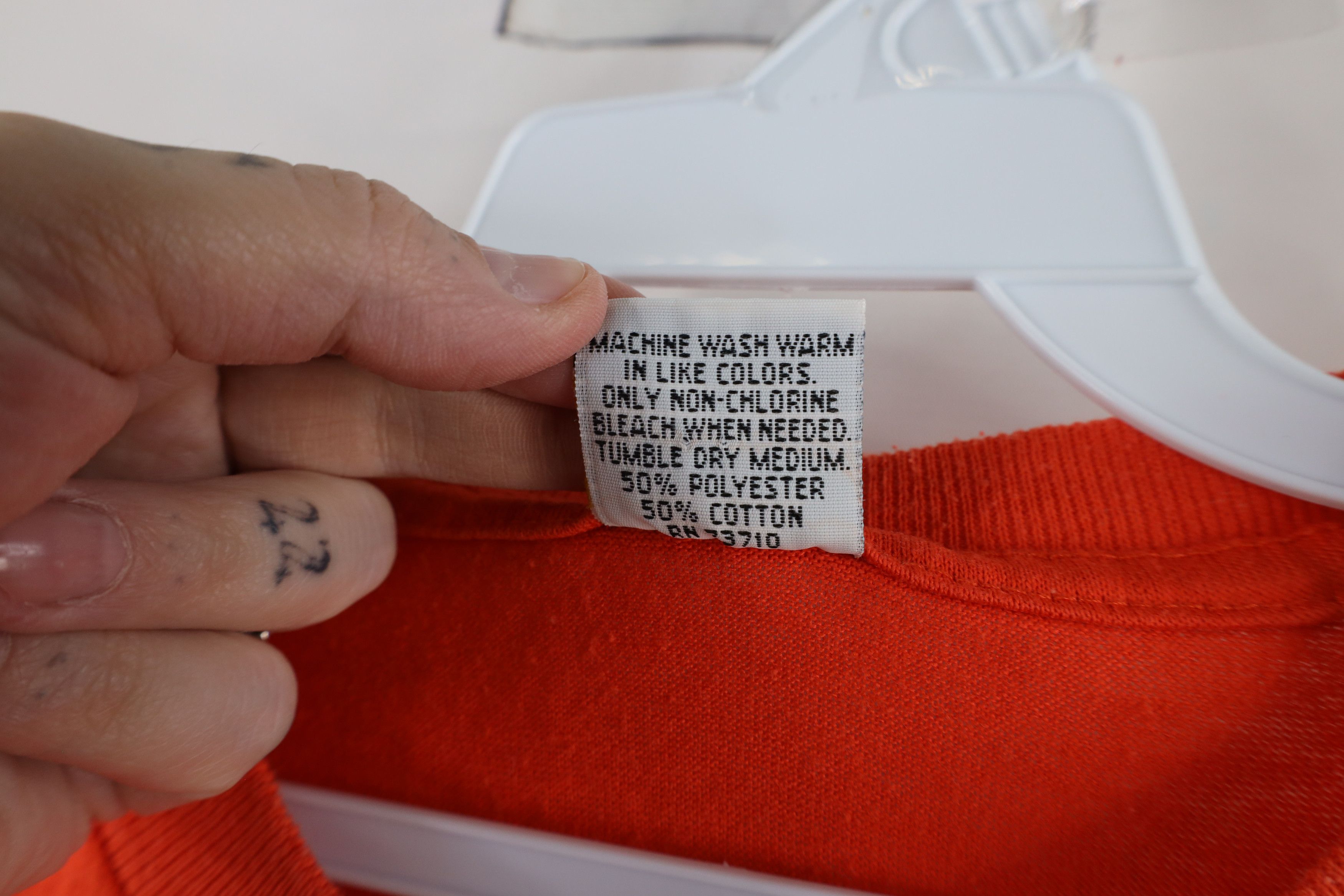 Vintage Vintage 90s Streetwear Blank Pocket T-Shirt Orange USA Size L / US 10 / IT 46 - 7 Thumbnail