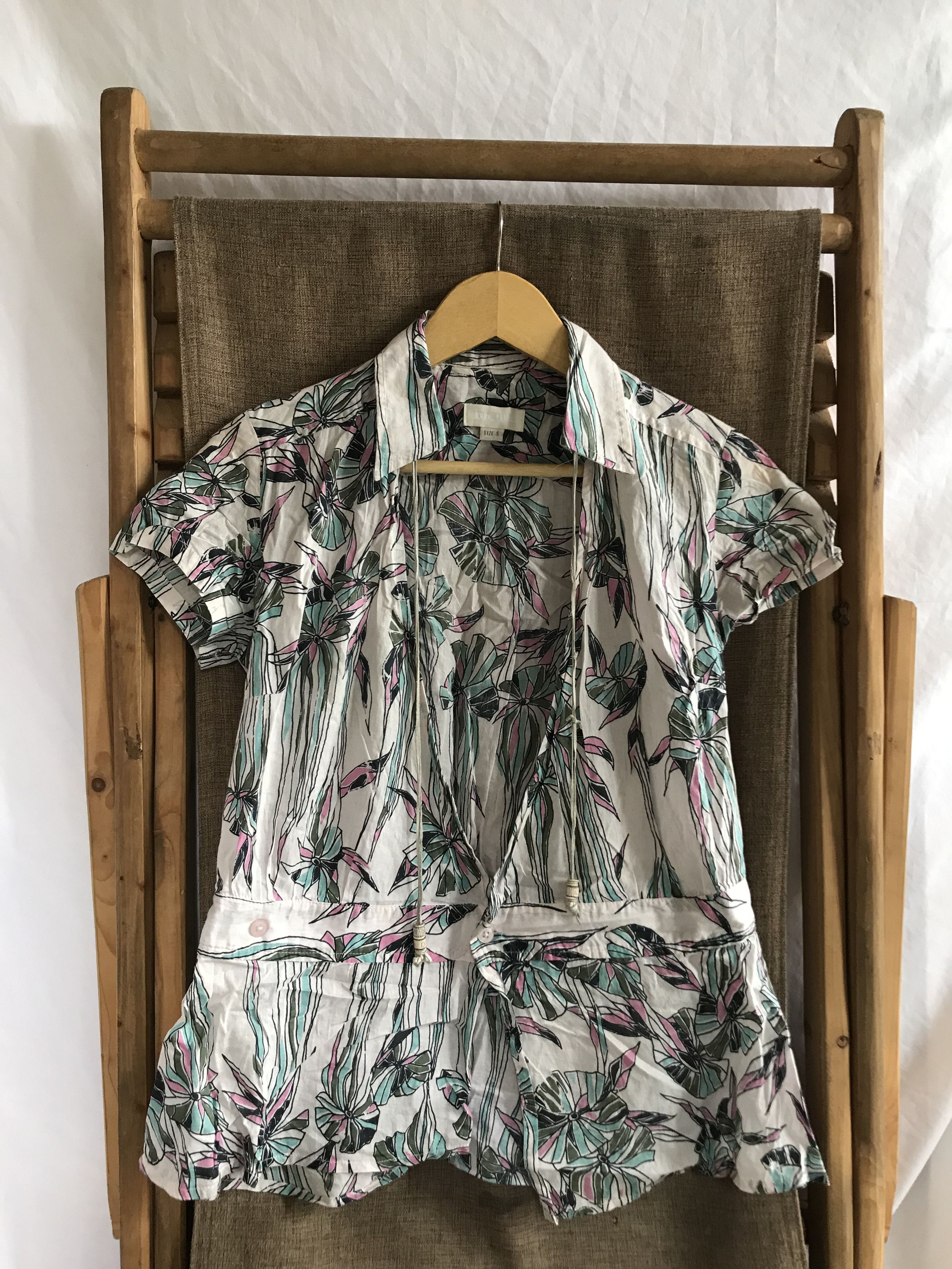 Image of Archival Clothing x Beauty Beast Diesel Flowers Women Blouse Shirt in White (Size Small)