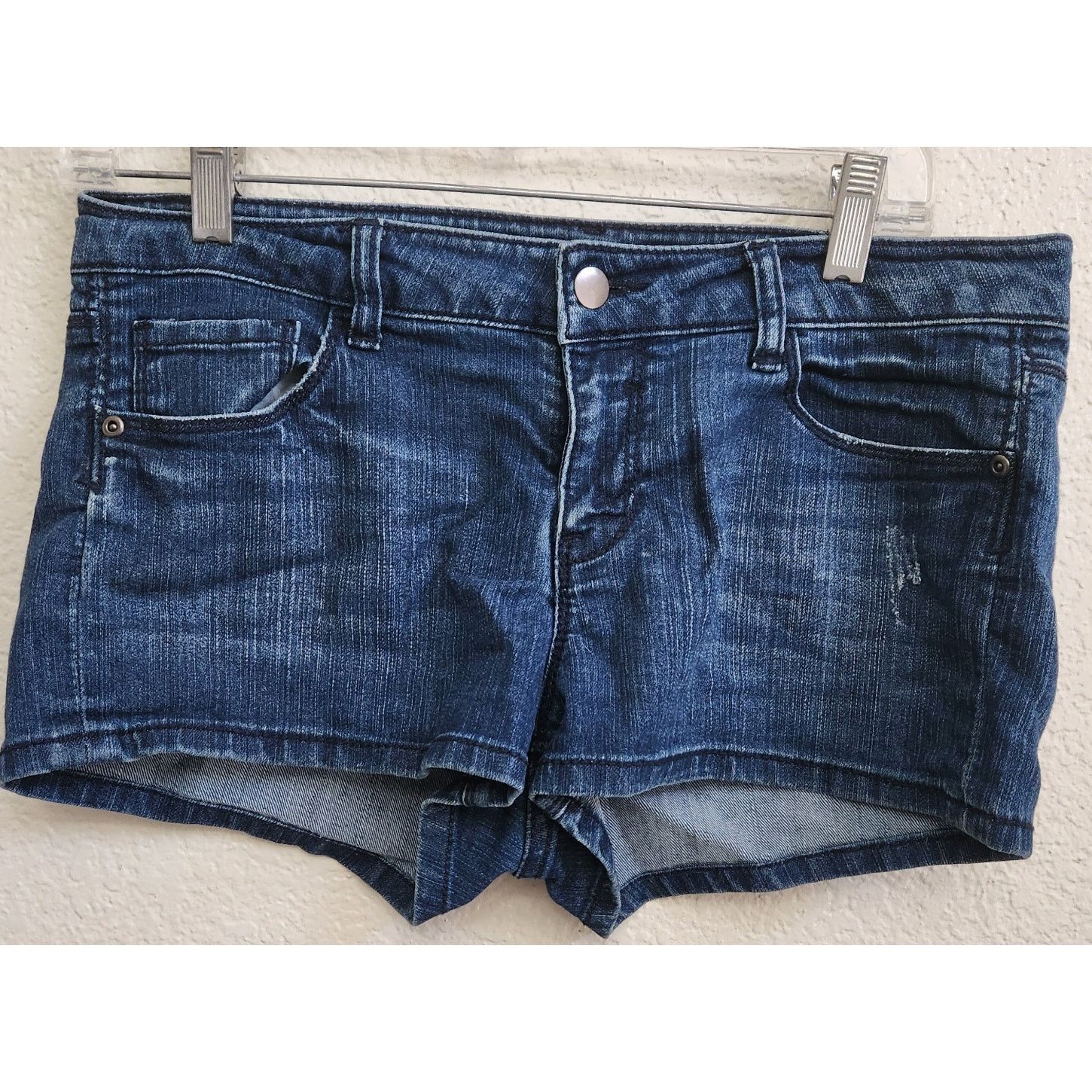 Other Rue21 Blue Denim Flat Front Shorts 29 Lightweight Soft Size 32" / US 10 / IT 46 - 1 Thumbnail
