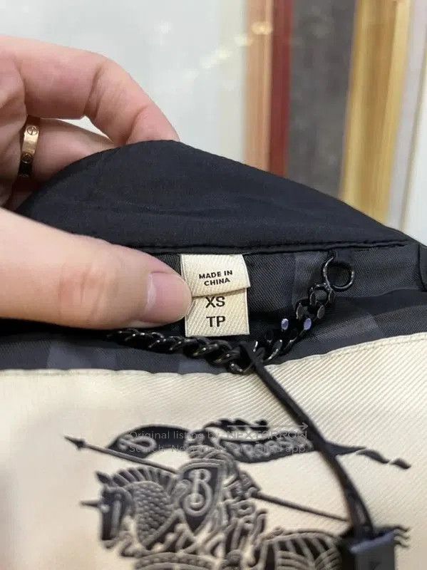 Burberry Burberry Black Striped Women's Winter Jacket. Size XS / US 0-2 / IT 36-38 - 6 Thumbnail