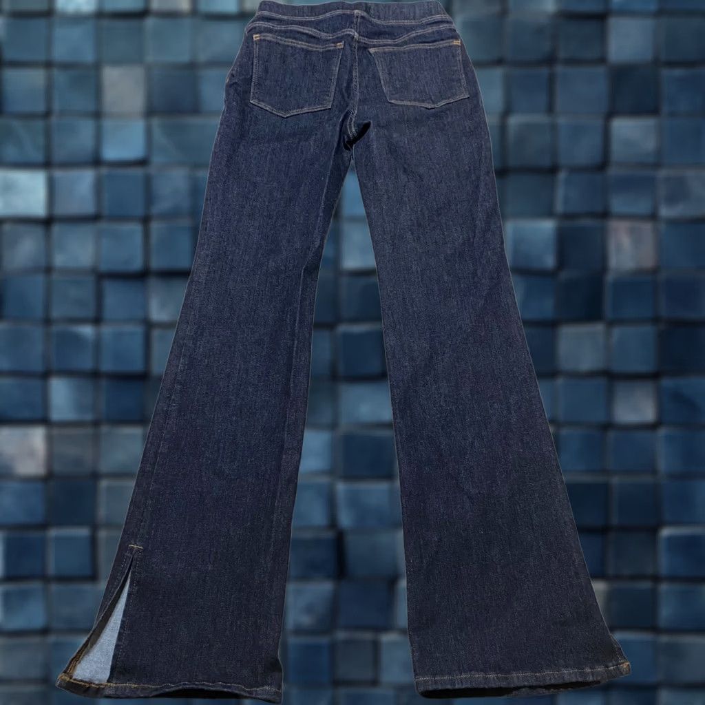 Madewell Madewell Jeans Blue Denim Dark Wash Flared High Rise Pull On 27 Regular Women 5-Pocket Shirt? Size 27" / US 4 / IT 40 - 1 Thumbnail