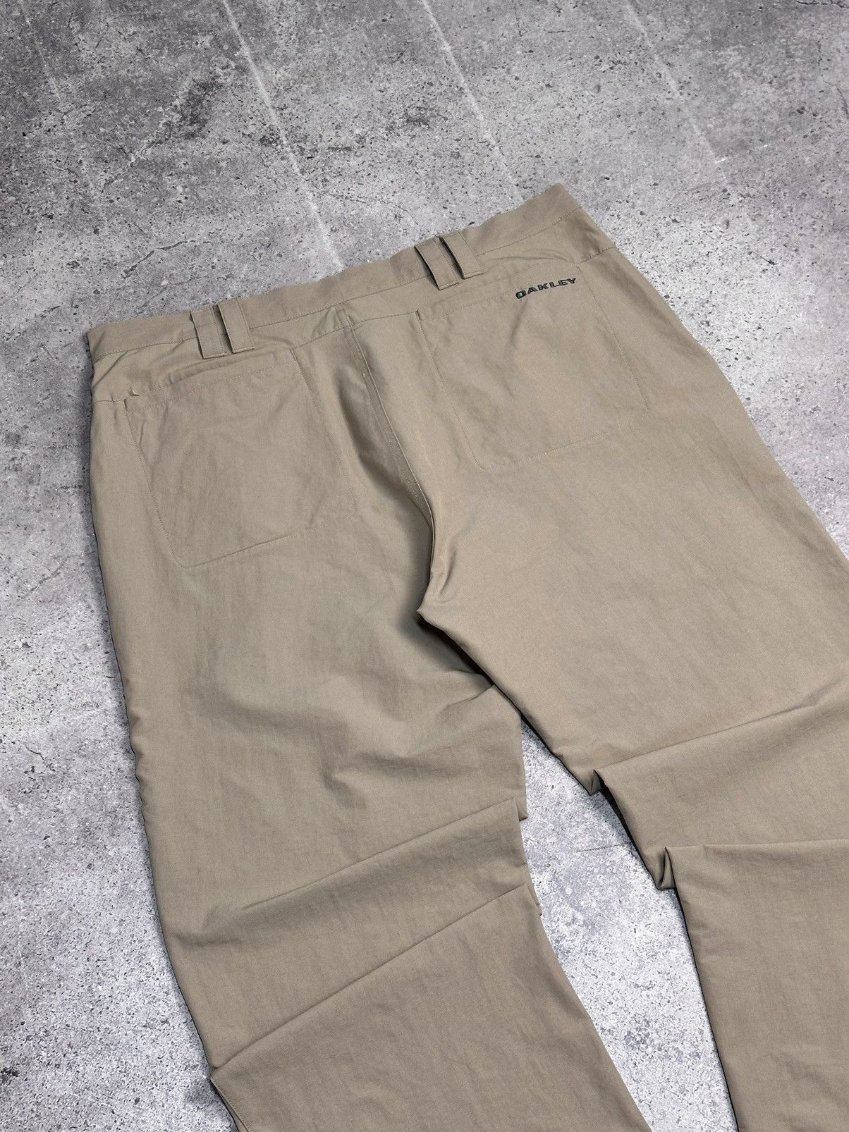 Oakley Vintage Oakley tactical beige pants utility cargo style Size US 38 / EU 54 - 10 Thumbnail