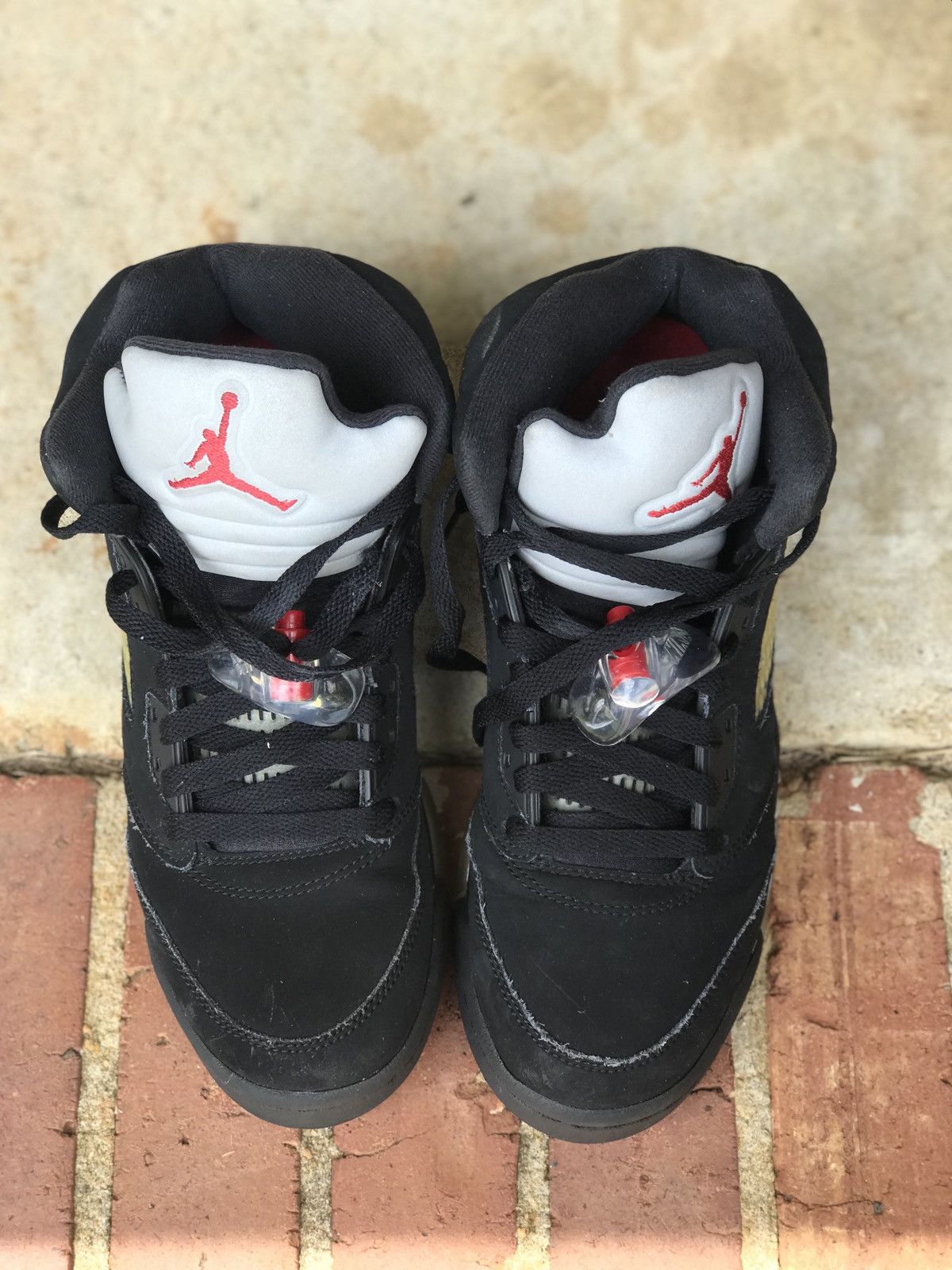 Jordan Brand Air Jordan Retro 5 Black Metallic (2016) Size 7Y / 8.5 Wmns Size US 7 / EU 40 - 3 Thumbnail