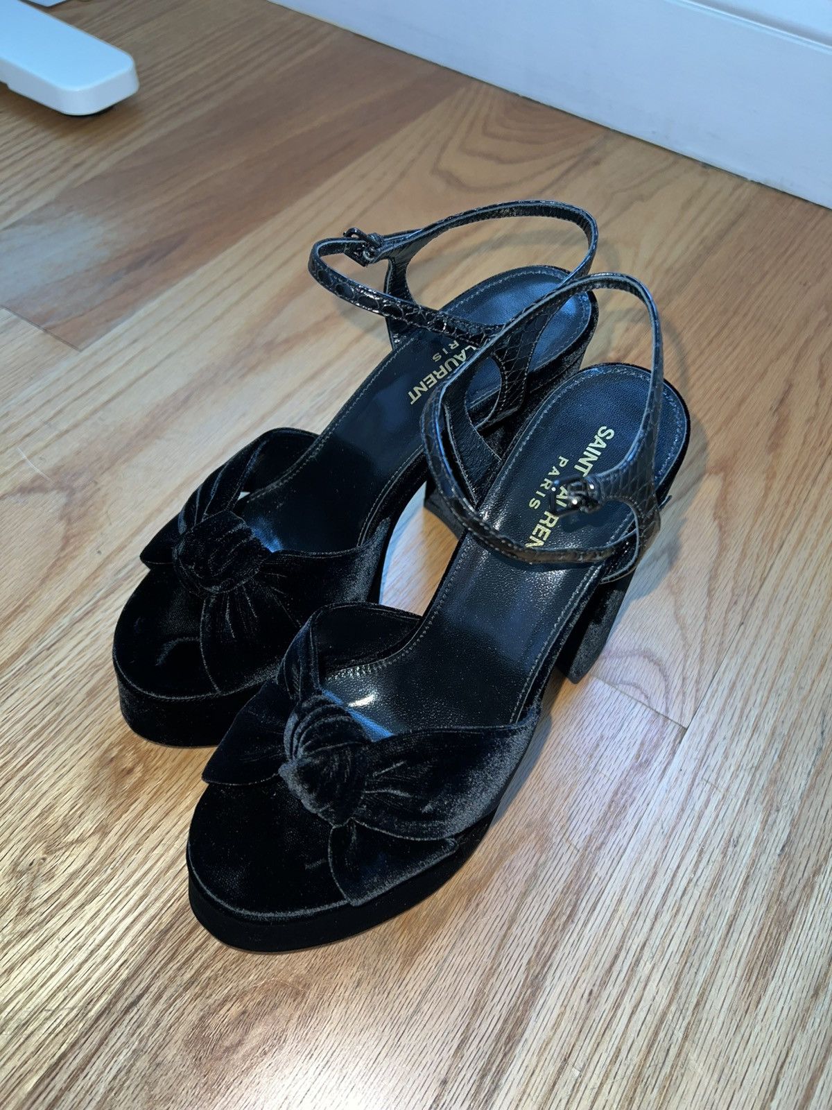 Saint Laurent Paris Saint Laurent Bianca Heels Size US 7.5 / IT 37.5 - 2 Thumbnail
