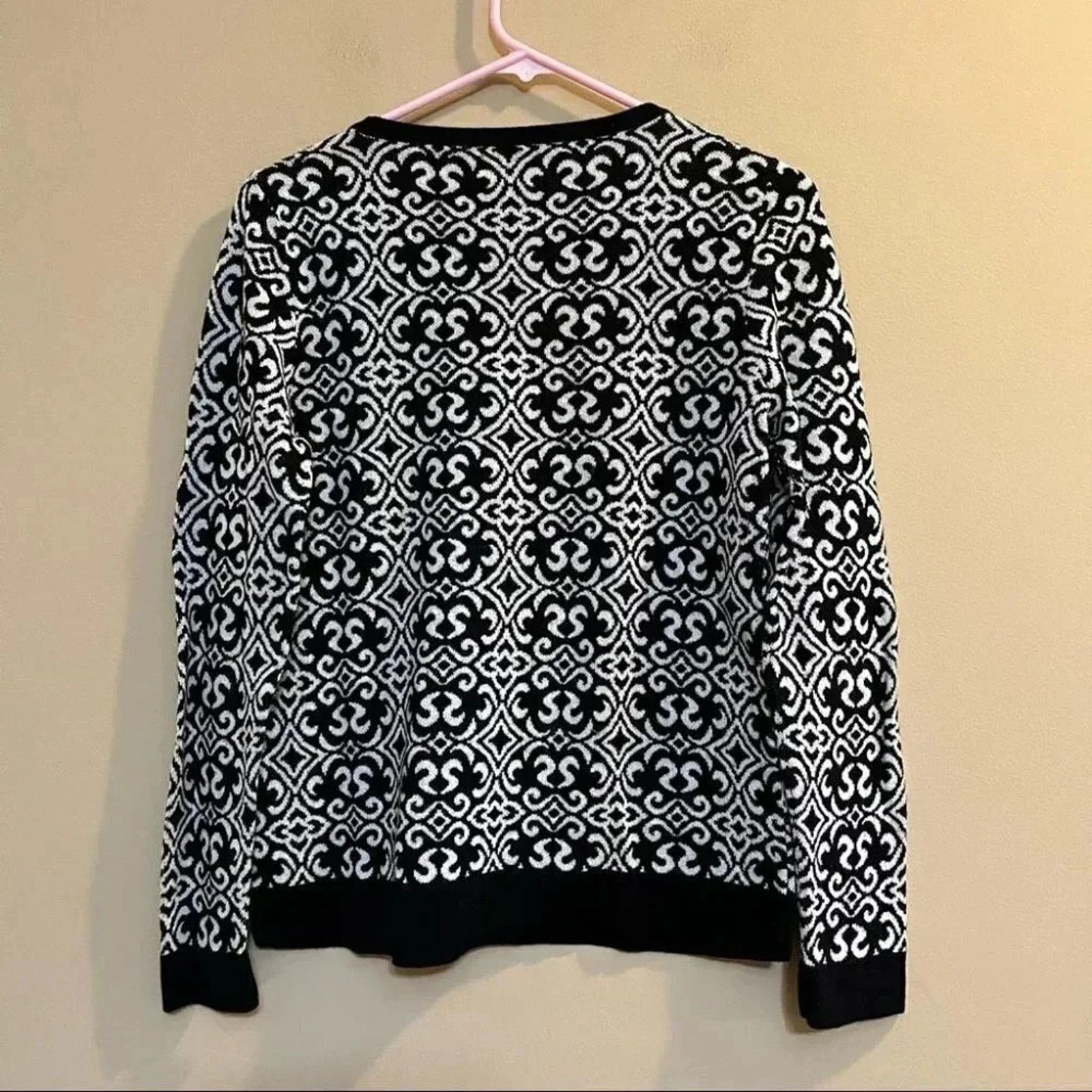 Croft & Barrow Croft & Barrow Black & White Knit Sweater Womens S Pullover Size S / US 4 / IT 40 - 2 Thumbnail