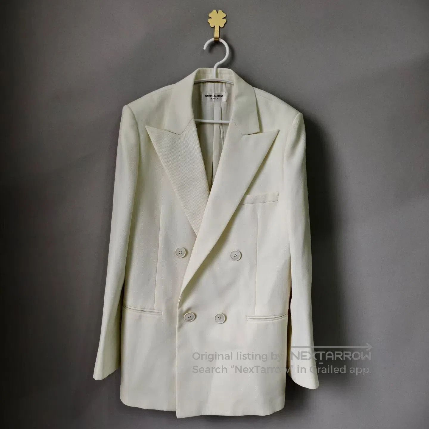 Saint Laurent Paris Saint Laurent White Double-Breasted Blazer. Size US XXS / EU 40 - 1 Thumbnail