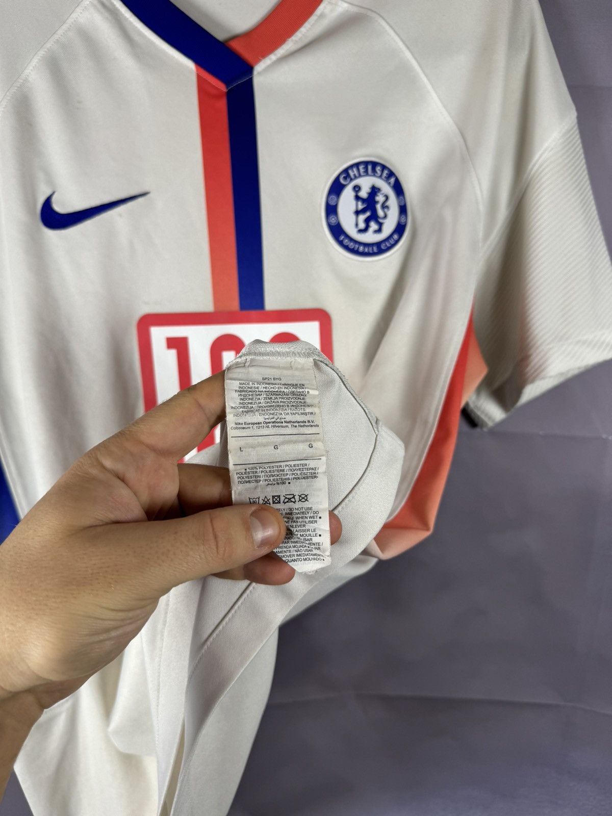Chelsea Soccer × Nike × Vintage Vintage Chelsea 2020/21 Nike Special Soccer Jersey Blokcore Size US L / EU 52-54 / 3 - 13 Thumbnail