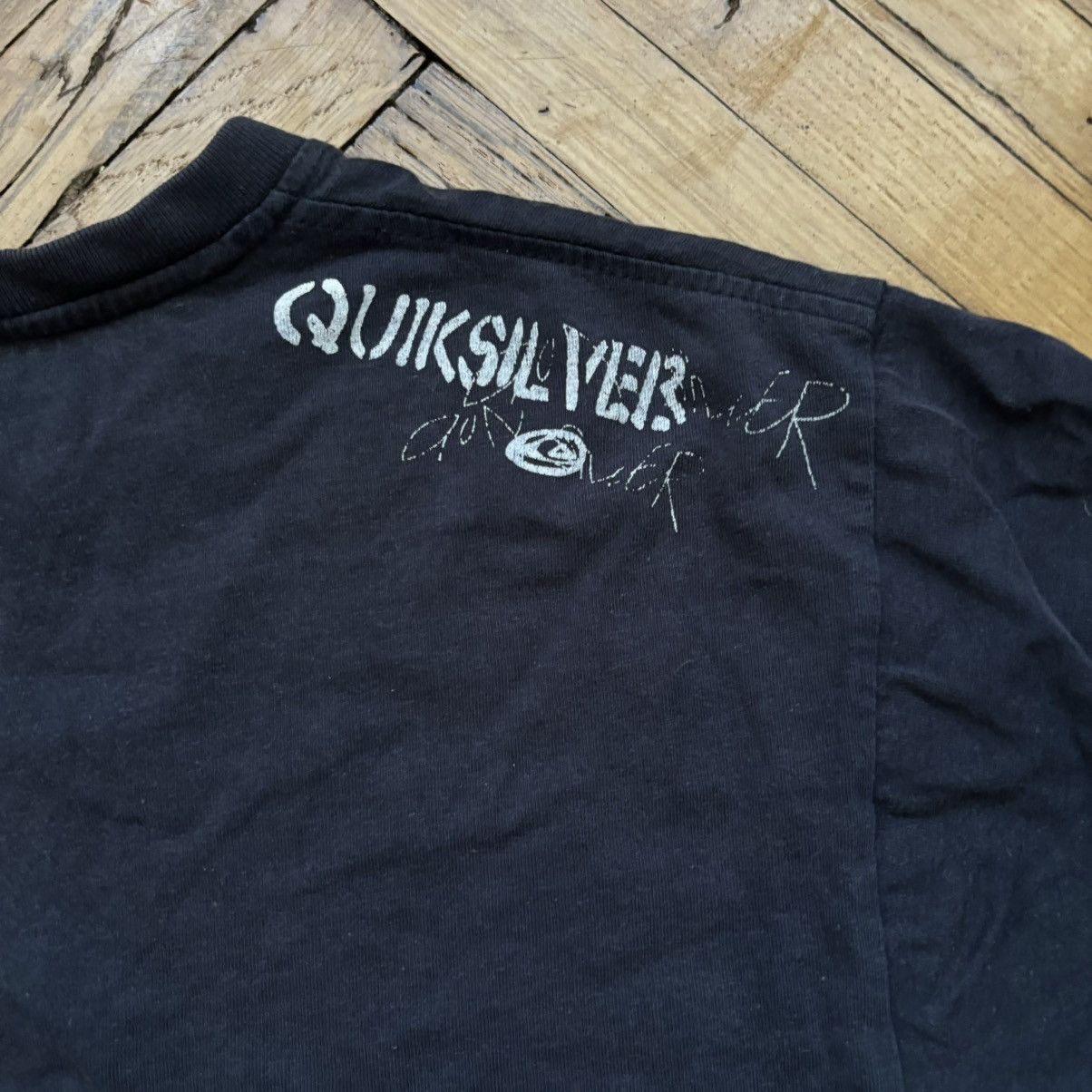 Quiksilver Vintage Y2K Quicksilver Punk T-Shirt Sk8 Size US S / EU 44-46 / 1 - 4 Thumbnail