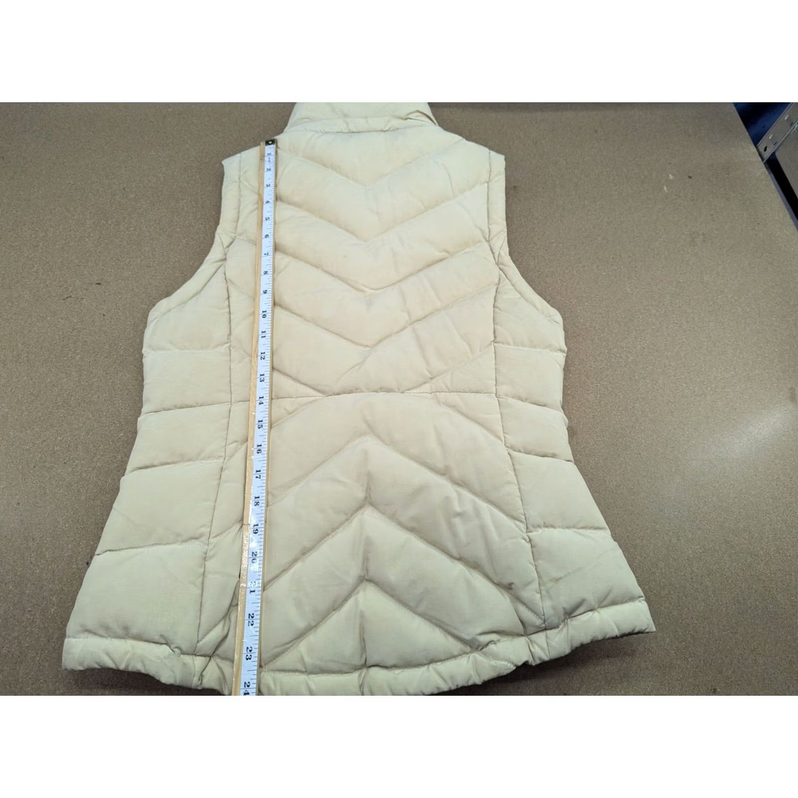 Vintage VINTAGE Polo Jeans Company Womens Goose Down Vest Size S Creamy White Gilet Vest Womens Goose Down Polo Jeans Company S White Down VEST Size 28" / US 6 / IT 42 - 4 Thumbnail