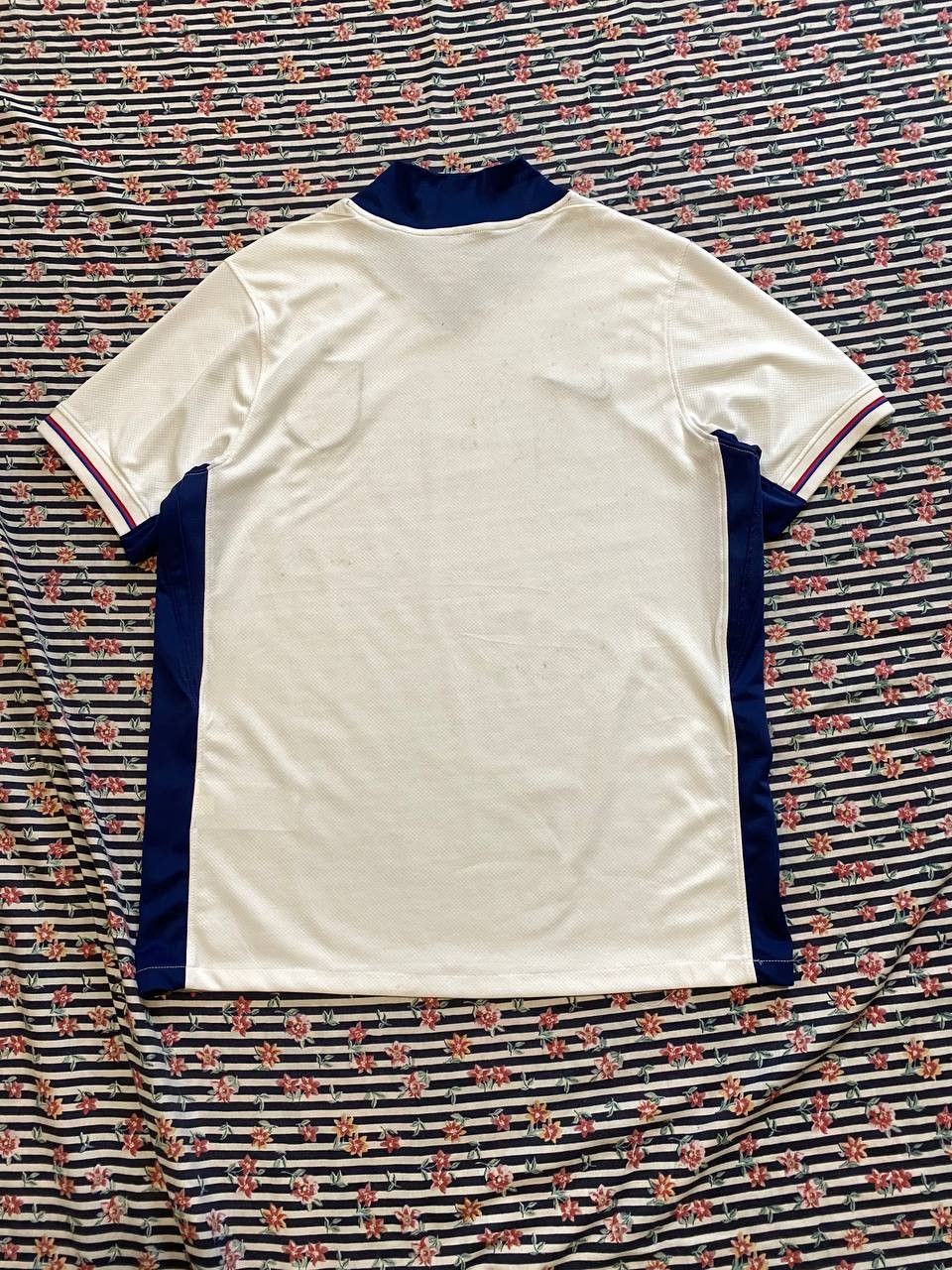 Nike Nike England Jersey Size US XL / EU 56 / 4 - 18 Thumbnail