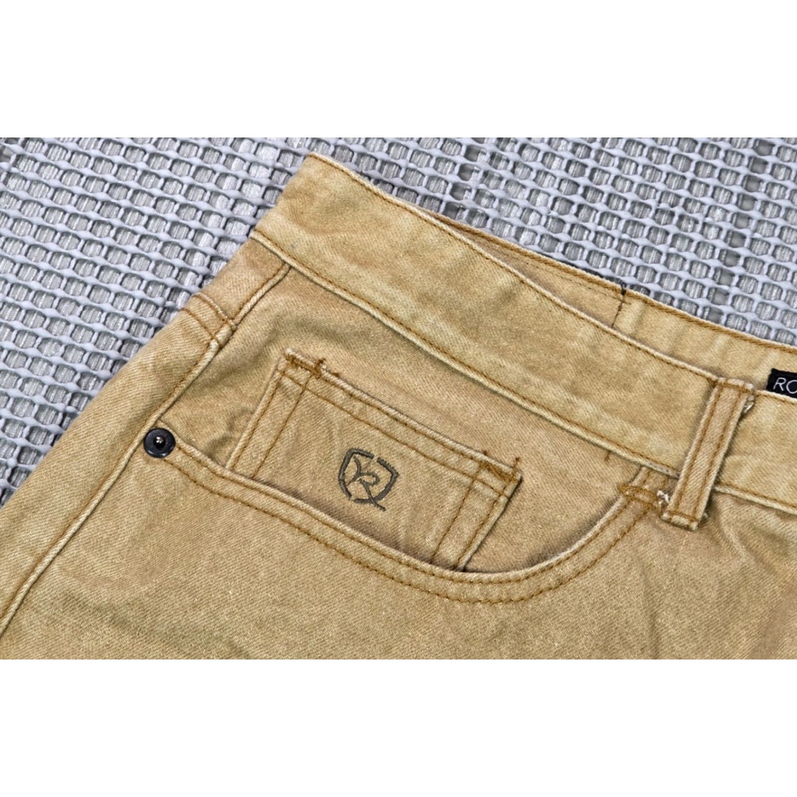 Rocawear VINTAGE Rocawear Jeans Brown Denim Sz 40 Baggy Hip Hop 38x32 Distressed 90s Mens Jeans Size US 40 / EU 56 - 7 Thumbnail