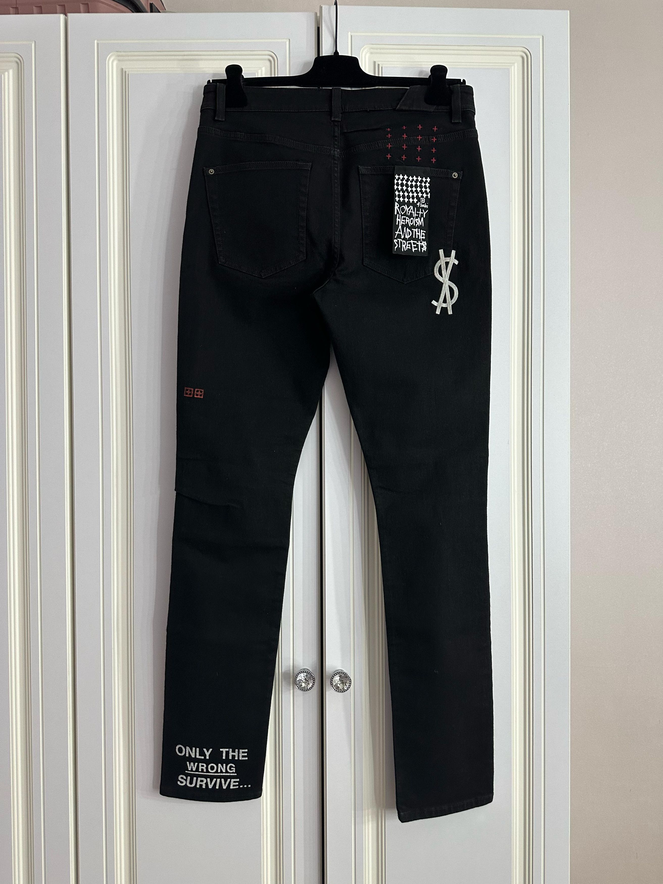 CC000013 Ksubi Jeans in Black Chitch Laid Survive