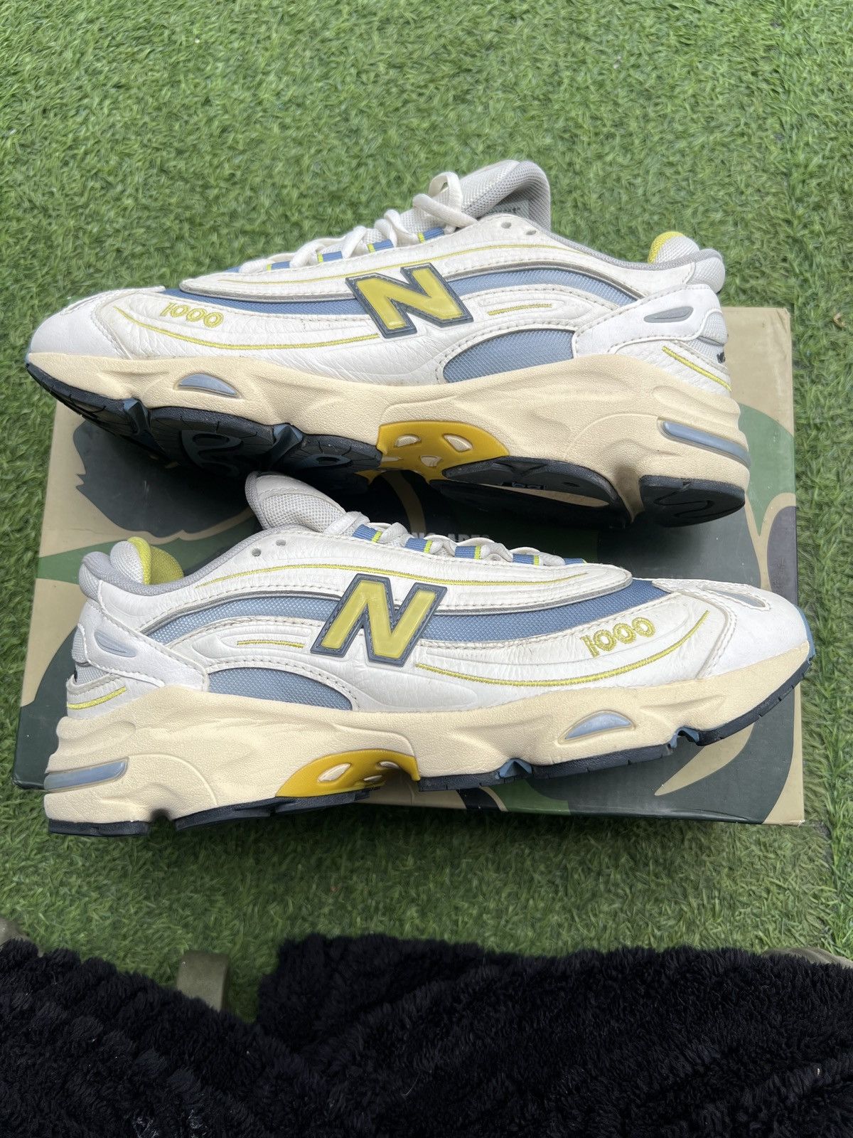 New Balance New Balance 1000 Off White Blue M1000CA Size US 10 / EU 43 - 2 Thumbnail