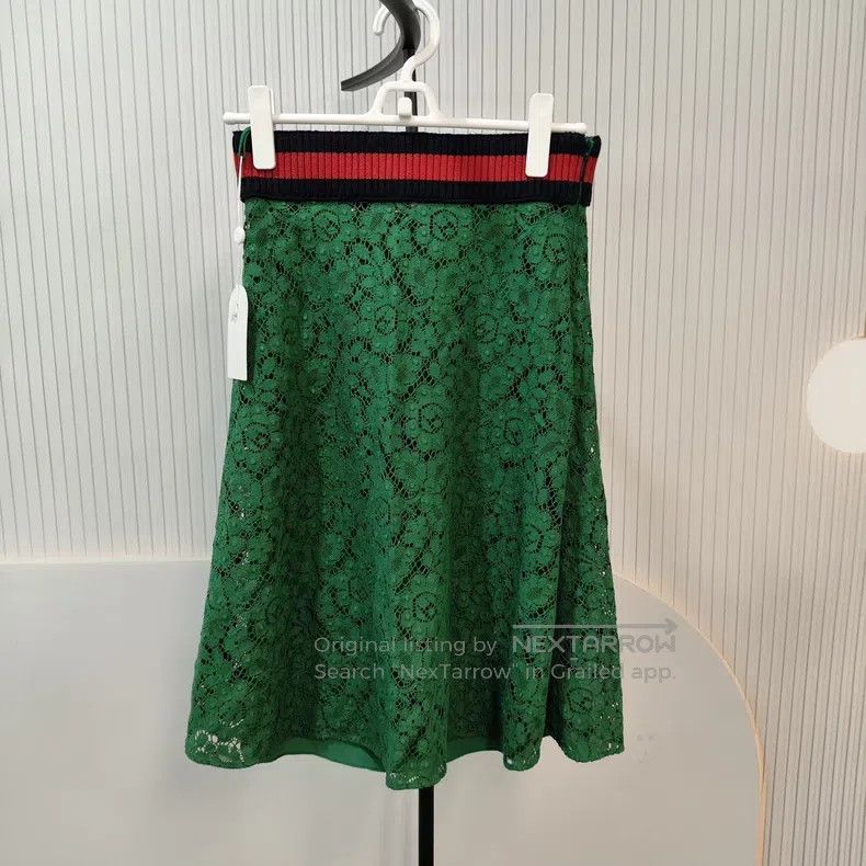 Gucci Gucci Lace-through skirt Size 26" / US 2 / IT 38 - 1 Thumbnail