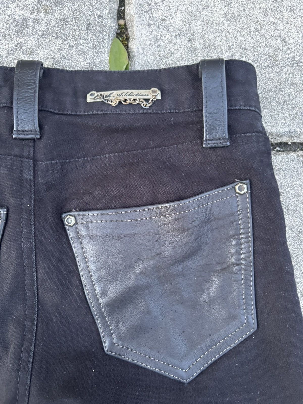 14th Addiction 14th Addiction leather hybrid waxed flared jeans Size US 28 / EU 44 - 11 Thumbnail