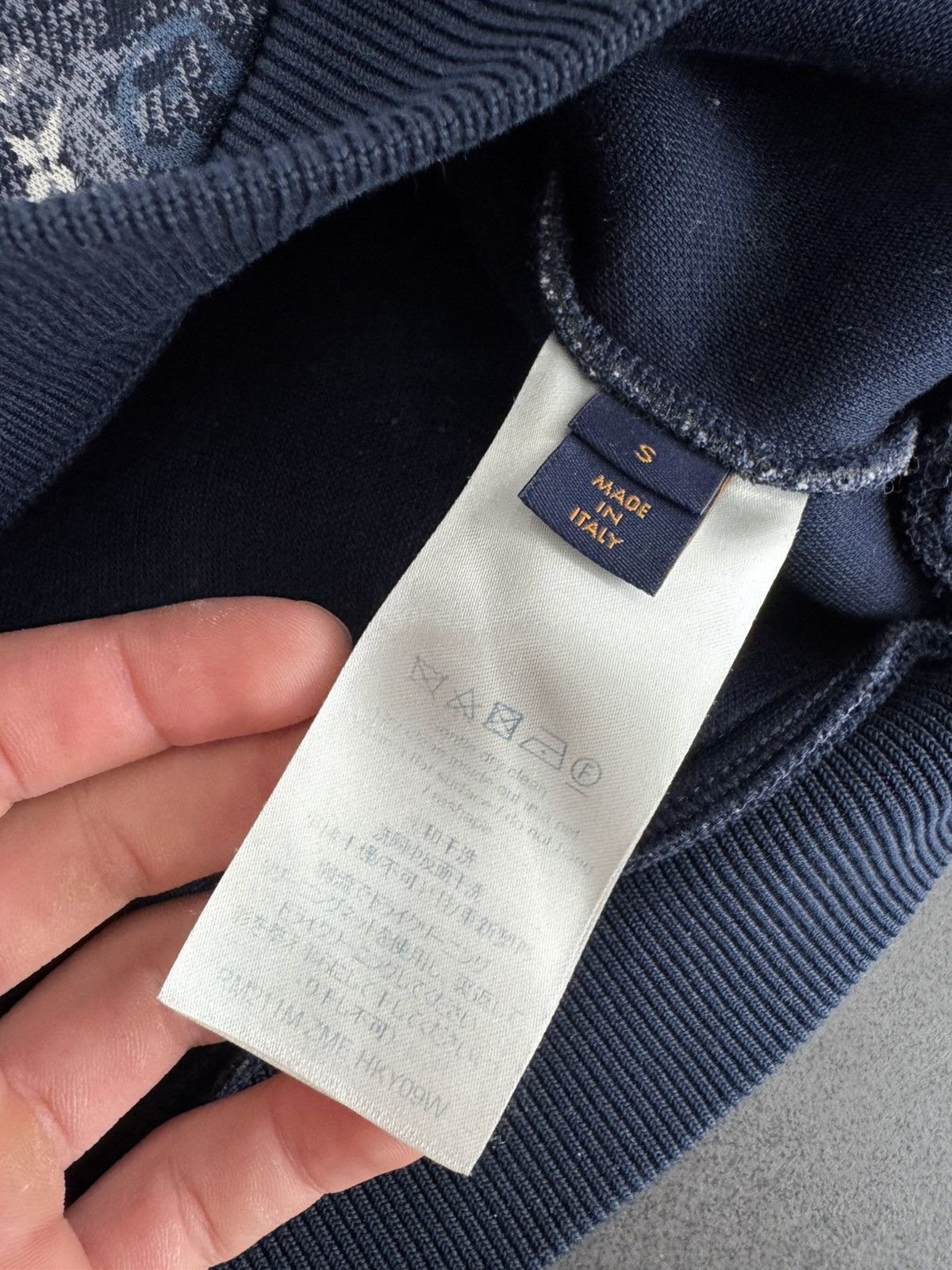Louis Vuitton LOUIS VUITTON Tapestry Monogram Sweatshirt Cotton Navy Size US S / EU 44-46 / 1 - 5 Thumbnail