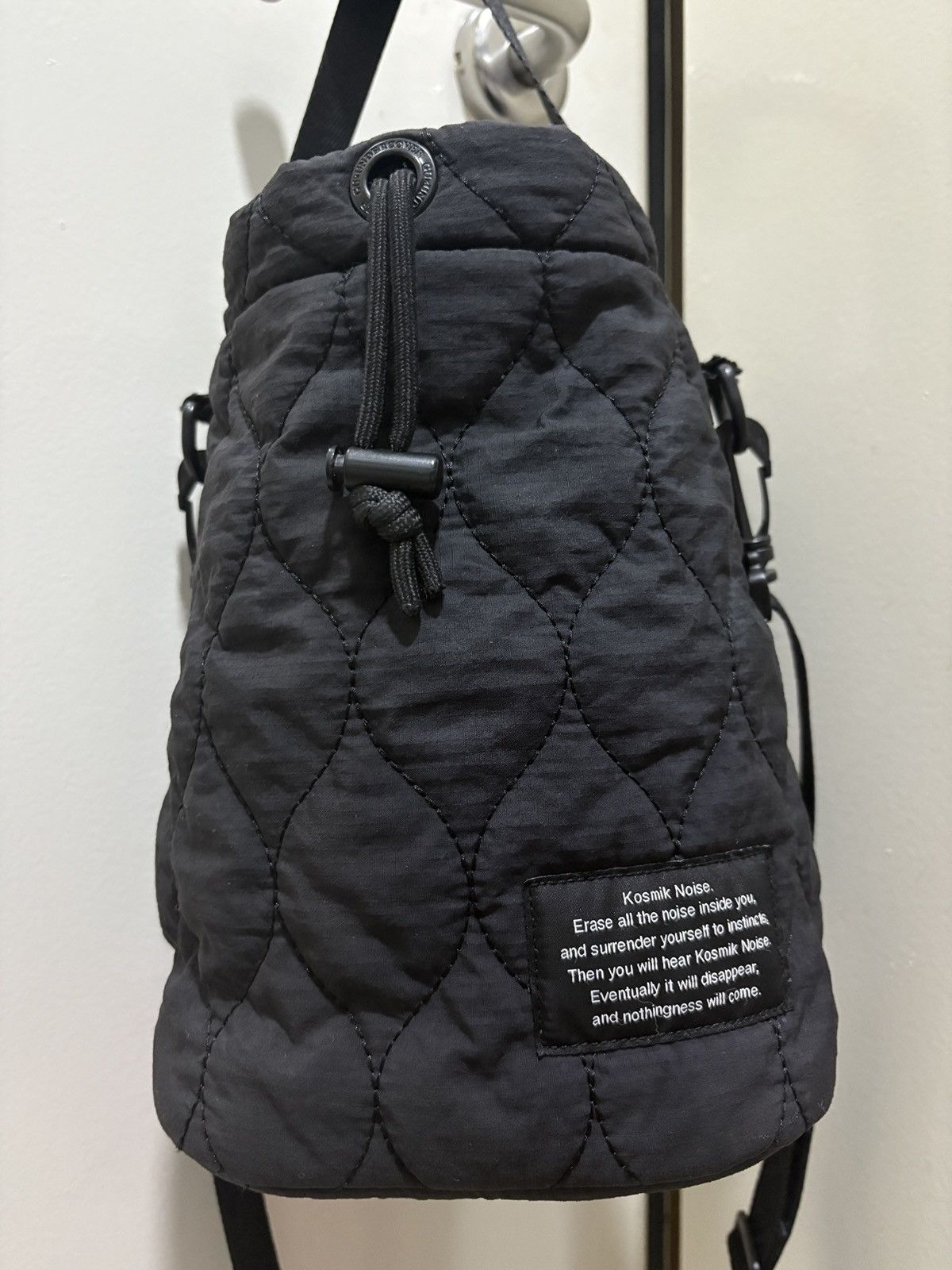 GU × Undercover Gu X undercover collaboration kosmik noise bag Size ONE SIZE - 2 Thumbnail