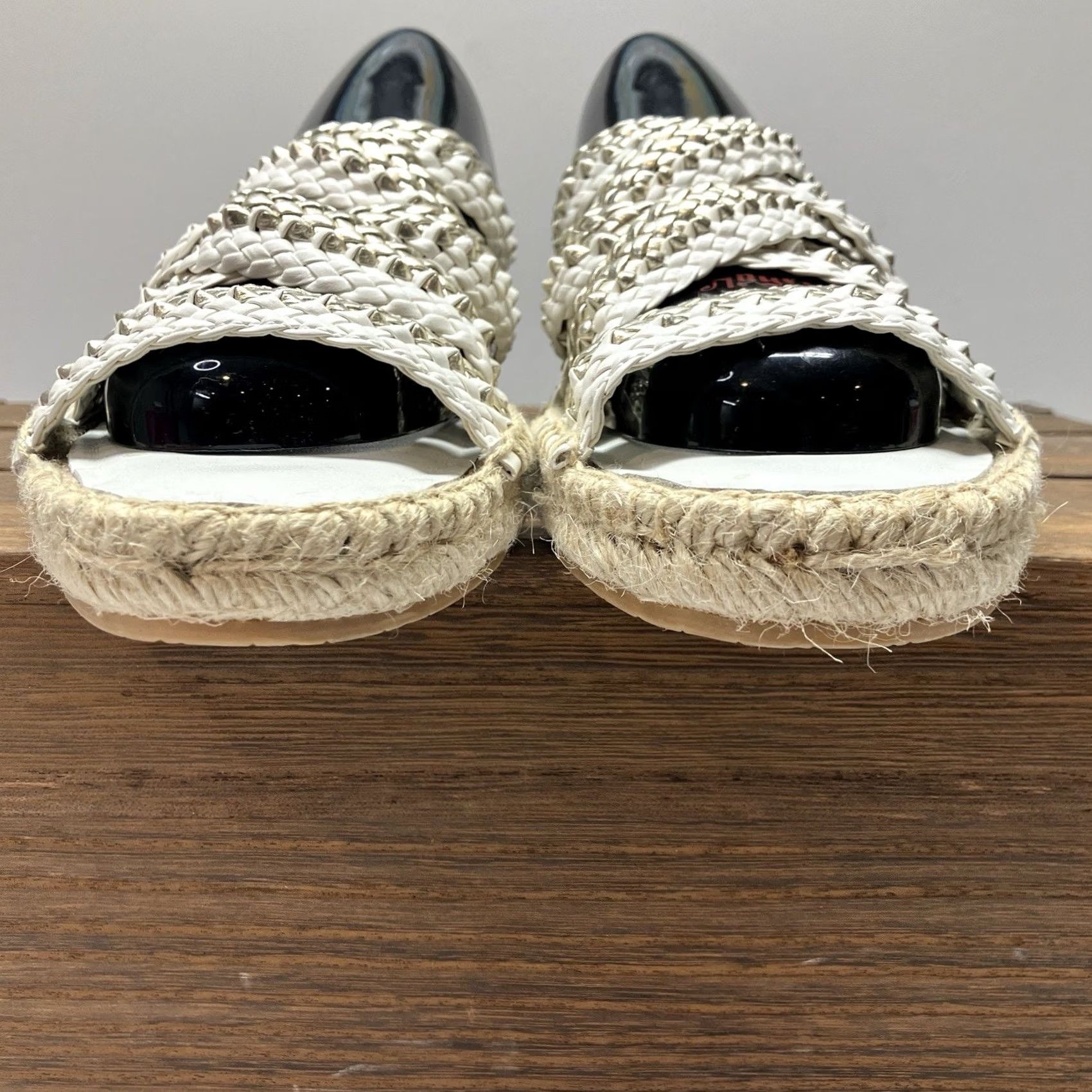 Donald Pliner Donald Pliner Espadrille Womens White Rhonda Sandal Metallic Woven Gold Leather Size Size US 6 / IT 36 - 7 Thumbnail