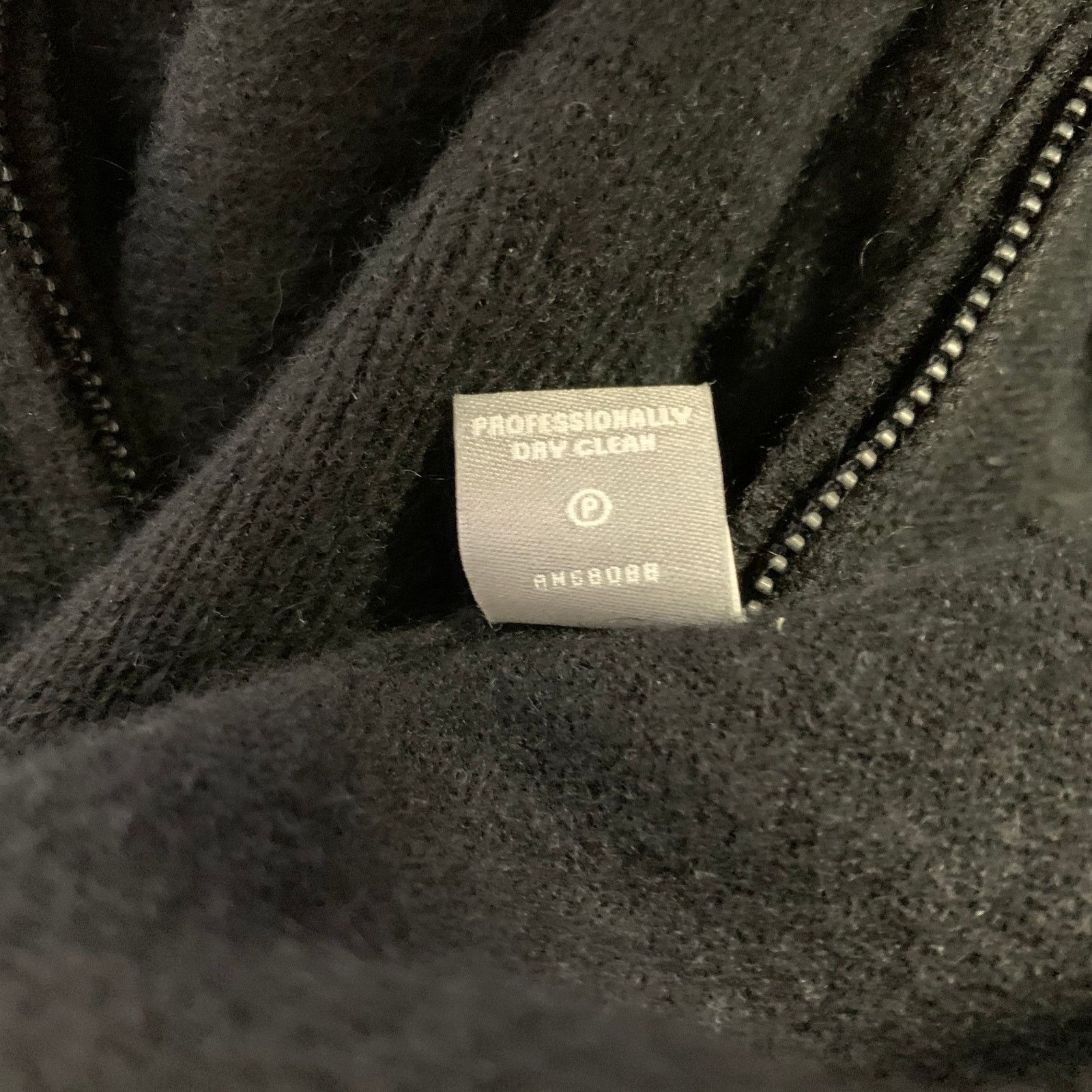 Neiman Marcus NEIMAN MARCUS M Black Cashmere Embellishment Zip Up Cardigan Size M / US 6-8 / IT 42-44 - 6 Thumbnail
