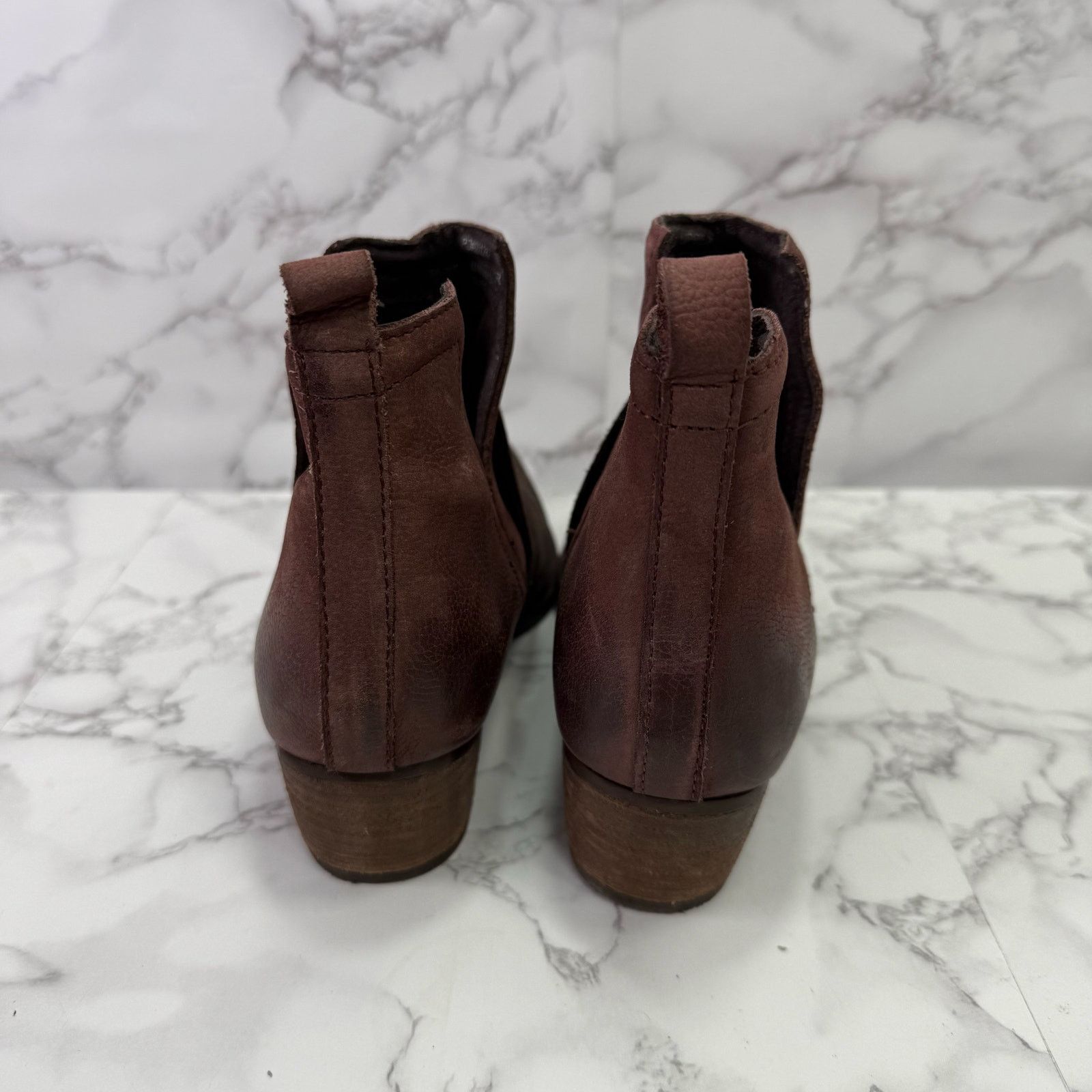 Other Journee Women's Leather Boots sz 8 Cut Out Ankle #M125 Size US 8 / IT 38 - 7 Thumbnail