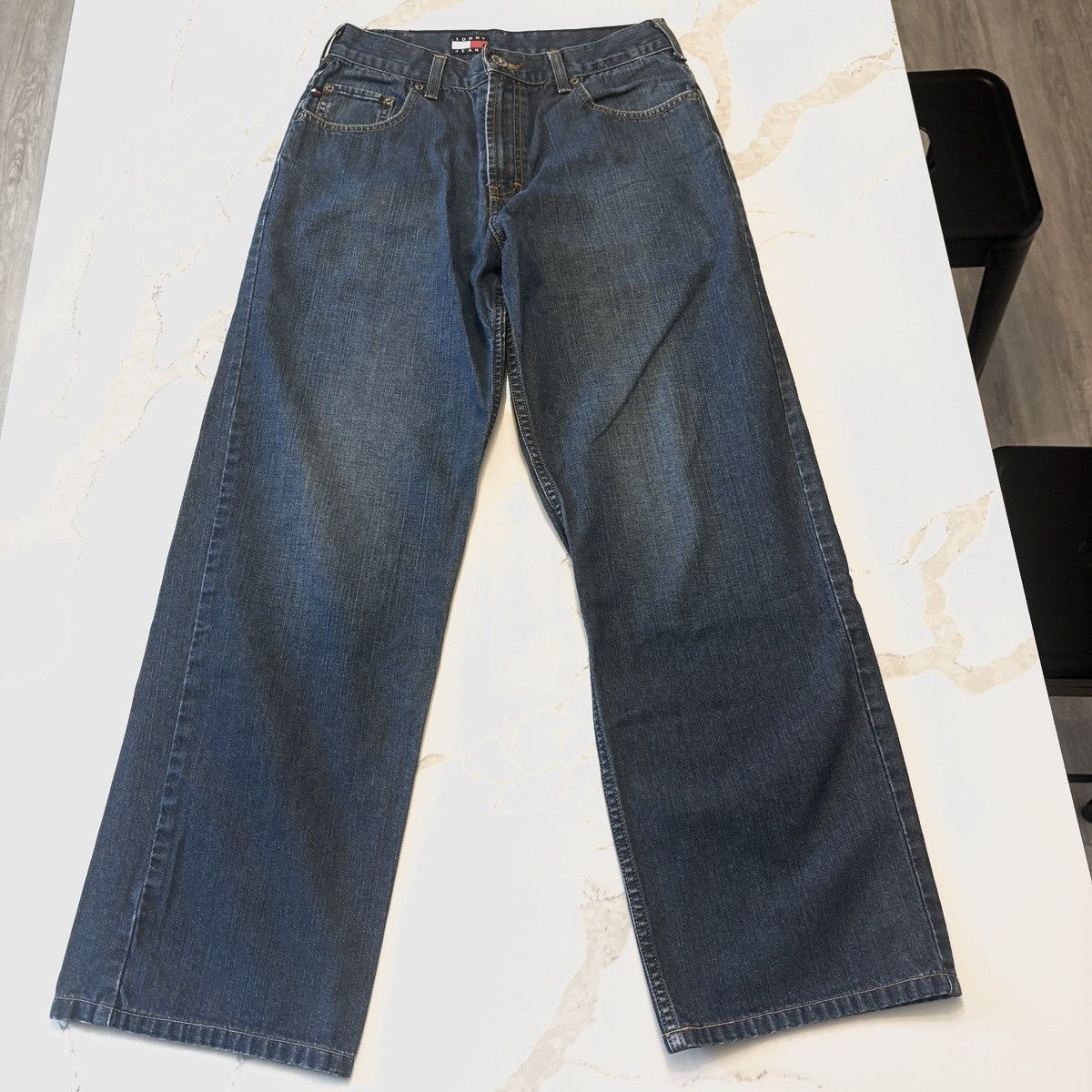 Tommy Hilfiger × Tommy Jeans × Vintage Vintage Tommy Hilfiger Jeans Straight Fit Size US 30 / EU 46 - 2 Thumbnail