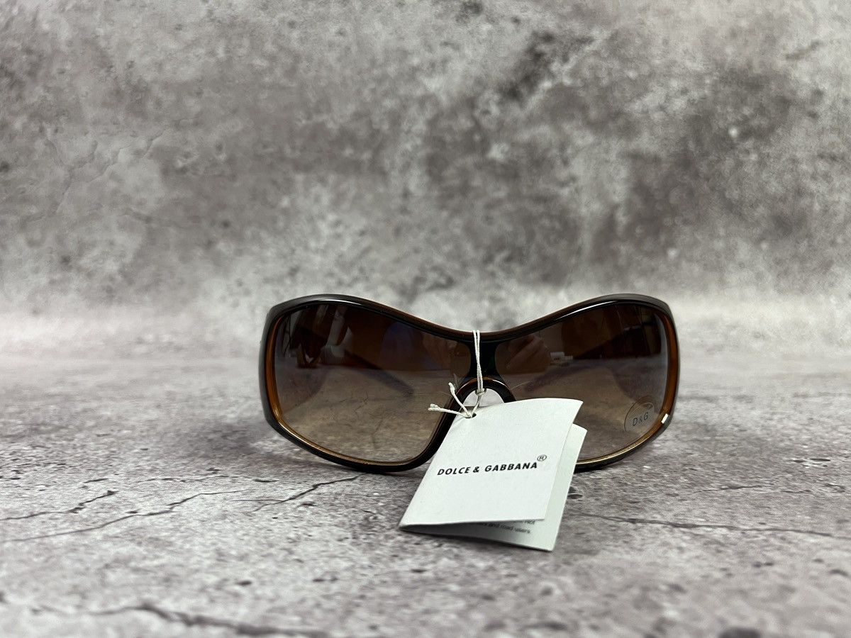 Dolce & Gabbana Vintage D&G 🇮🇹 Shield Sunglasses Brown Gradient Y2K UV400 Size ONE SIZE - 3 Thumbnail