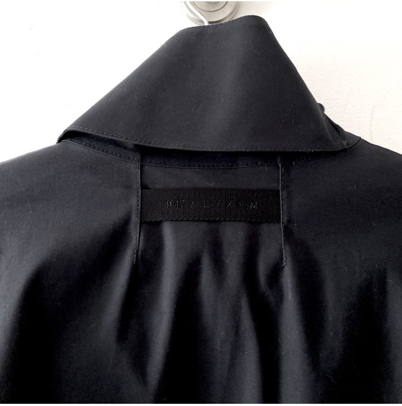 1017 ALYX 9SM × Mackintosh 1017 Alyx 9SM x Mackintosh Windbreaker Overcoat M Size US M / EU 48-50 / 2 - 3 Thumbnail