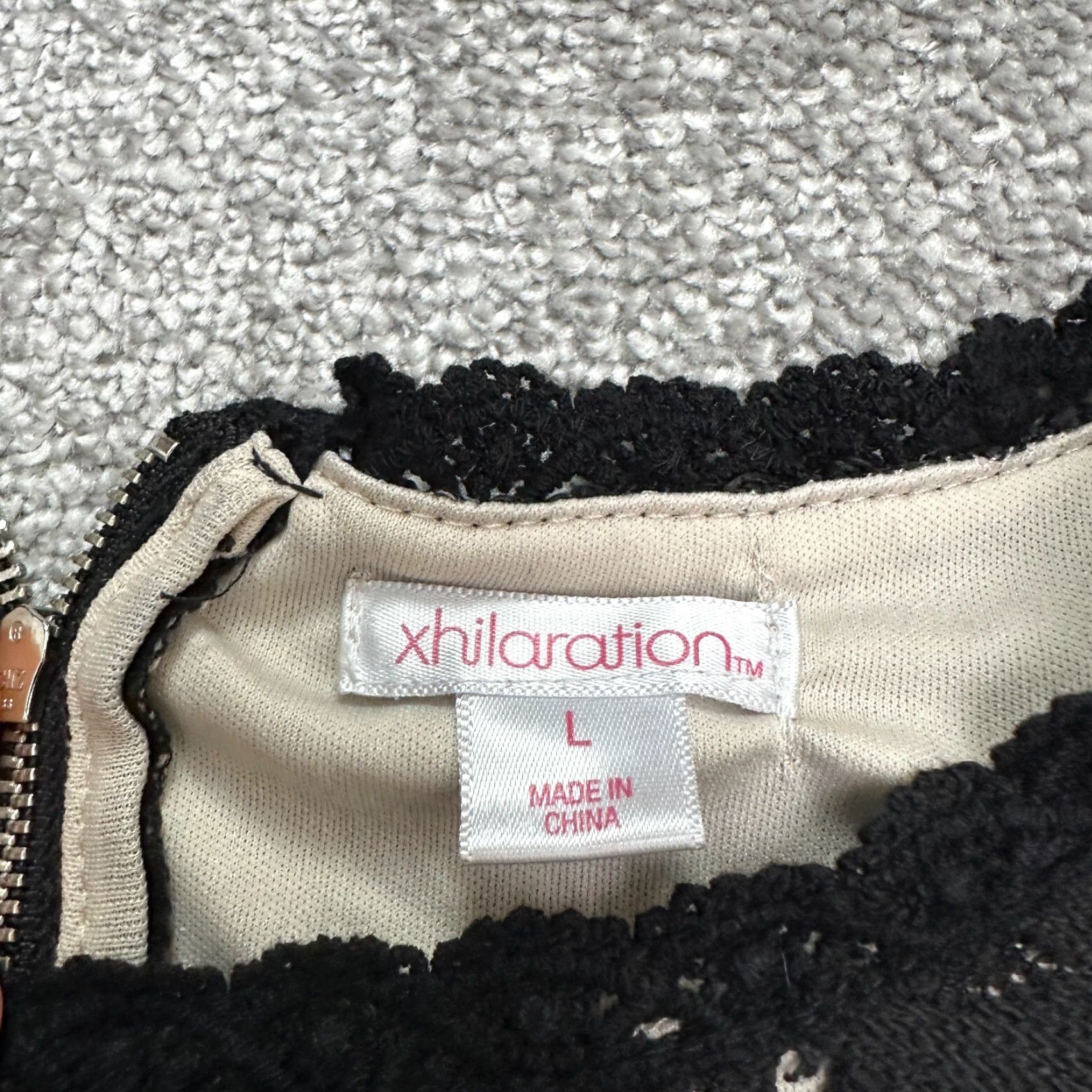 Vintage Xhilaration Black Lace A-Line Dress Womens Large Sleeveless Round Neck Zip Knee Length Lined Office, Party, Casual Womens Size L / US 10 / IT 46 - 5 Thumbnail