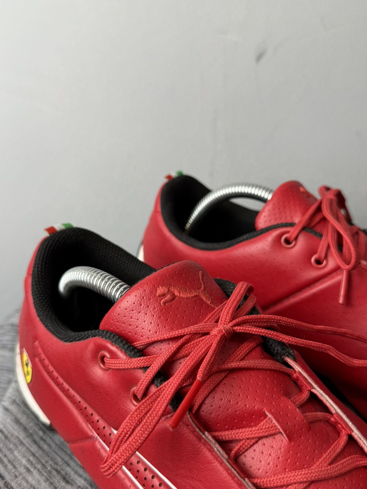 Ferrari × Puma Y2K Vintage Puma Speedcat x Ferrari Low Top Sneakers Size US 11 / EU 44 - 7 Thumbnail