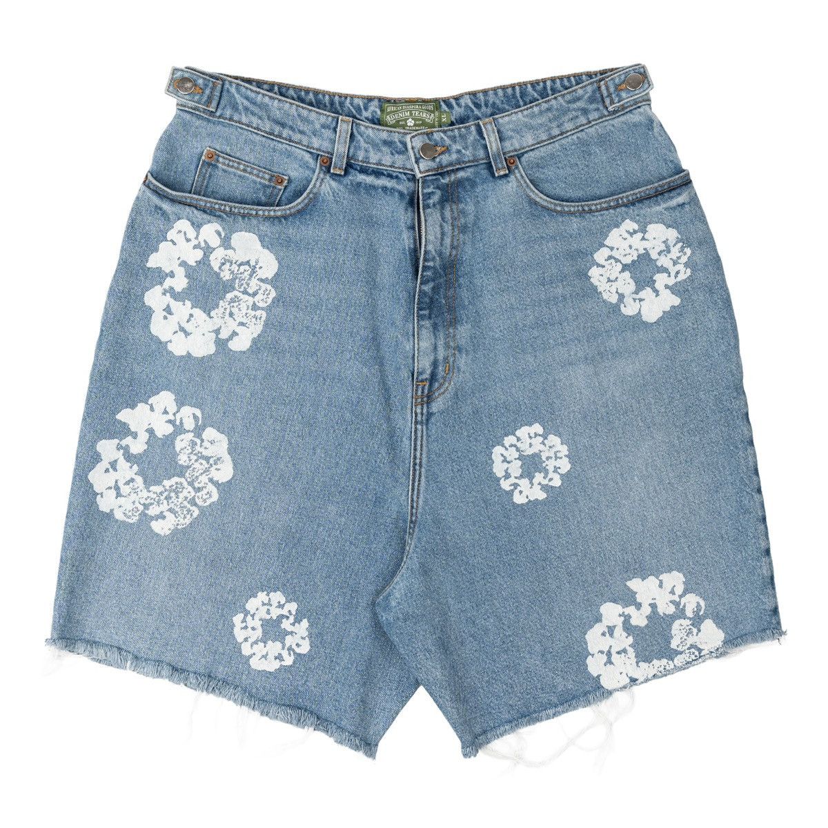 The Cotton Wreath Jean Shorts Light Wash