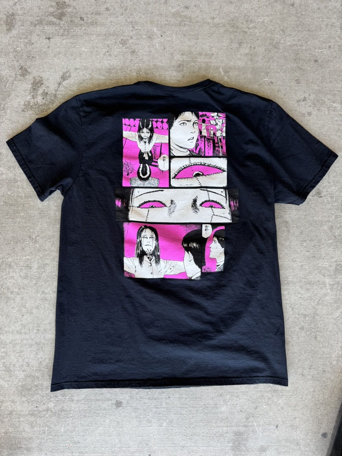 Anime Junji Ito Collection Scarecrows Tee Large Horror Anime Size US L / EU 52-54 / 3 - 7 Thumbnail