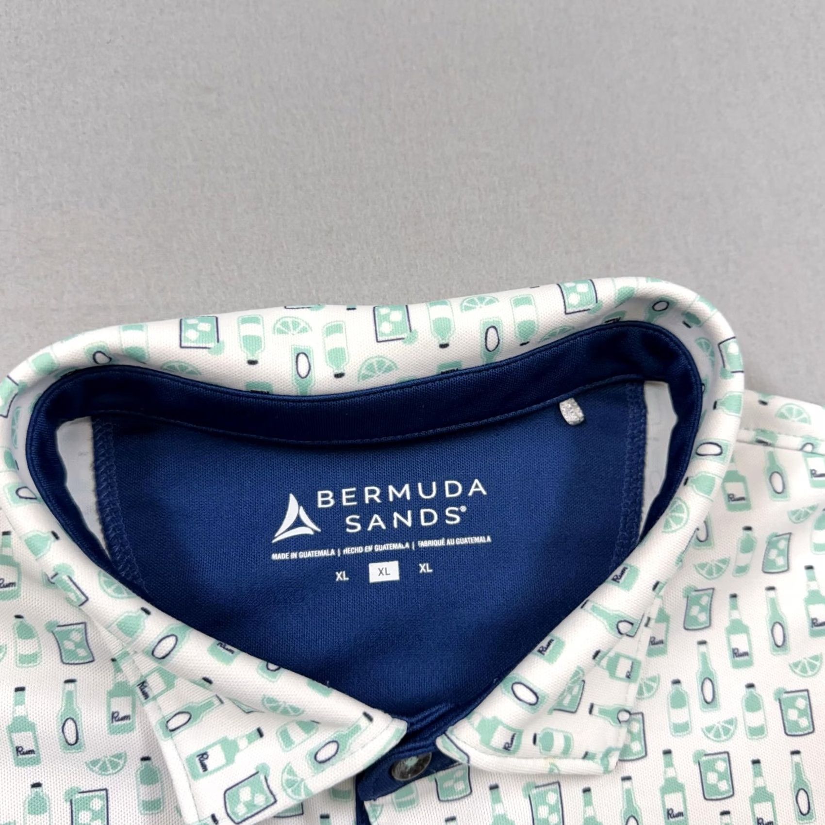 Vintage Bermuda Sands Polo Shirt Mens XL White Cocktail Print Golf Performance Summer Size US XL / EU 56 / 4 - 3 Thumbnail