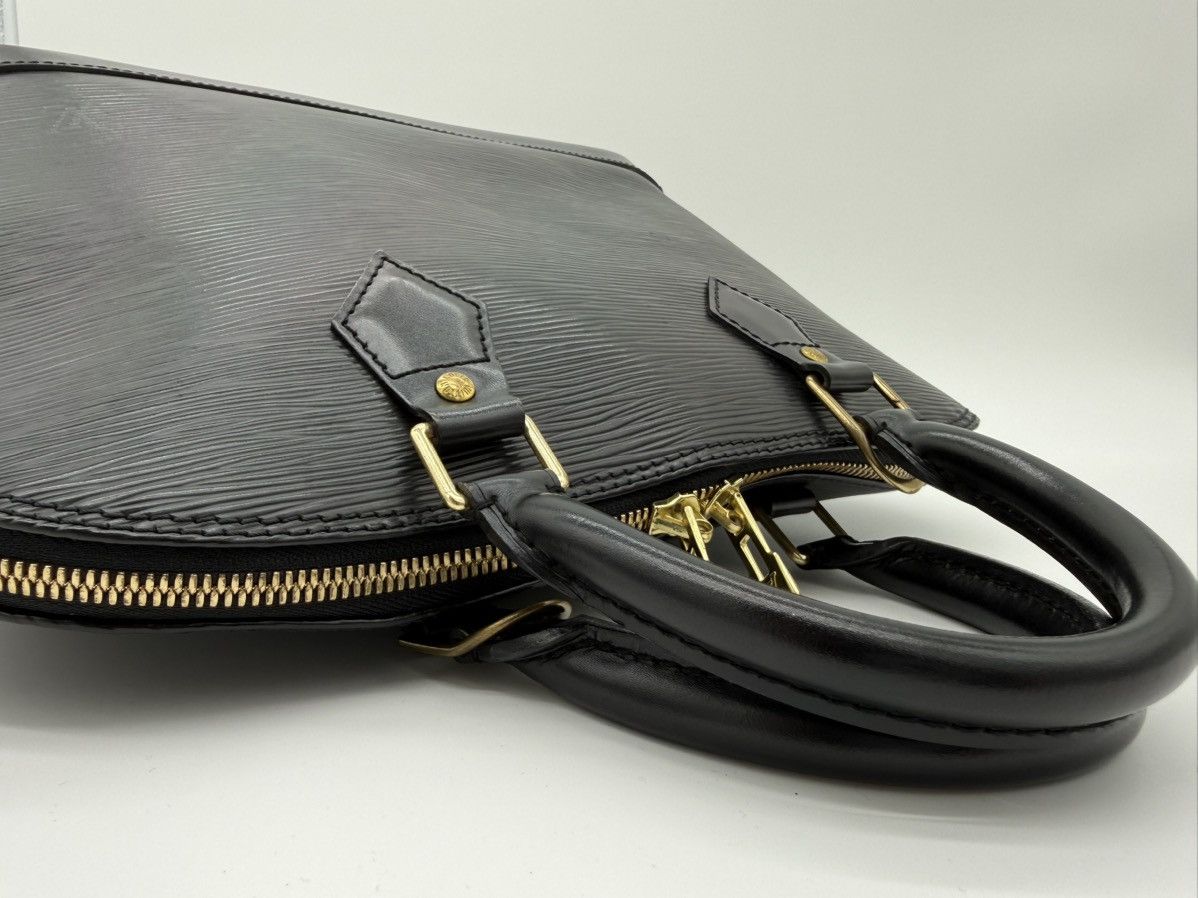 Louis Vuitton Louis Vuitton Epi Alma Handbag – Black – M52142 Size ONE SIZE - 1 Thumbnail