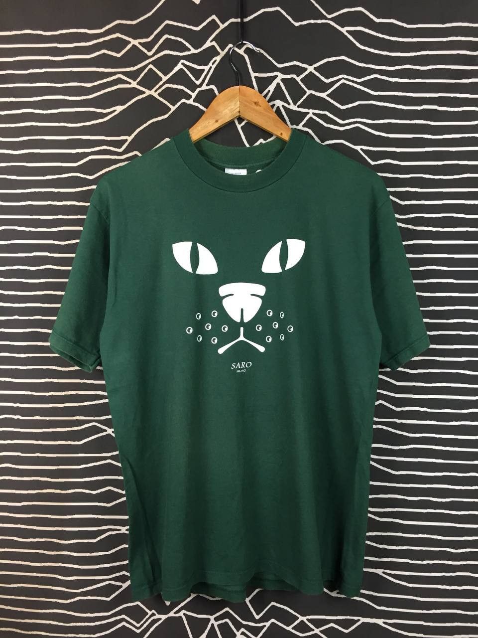 Vintage Vtg 90s SARO Milano Made in Scotland Cat Graphic Tee Size US M / EU 48-50 / 2 - 1 Thumbnail