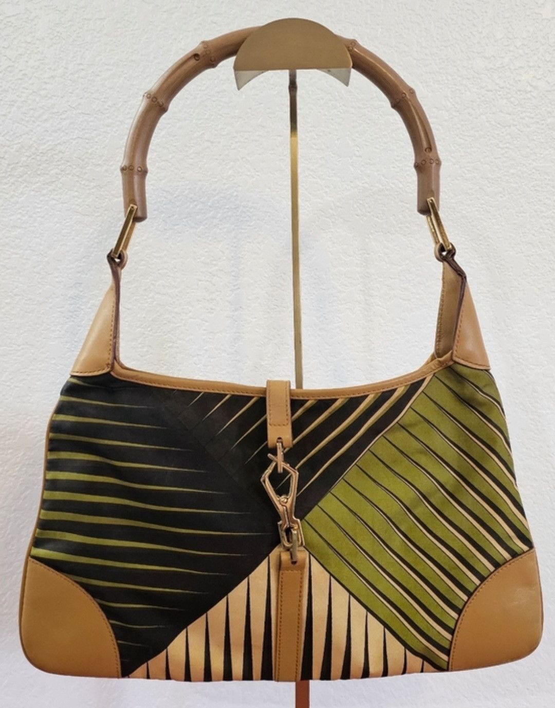 Gucci Vintage Gucci Satin Bamboo Jackie O Shoulder Bag Size ONE SIZE - 2 Thumbnail