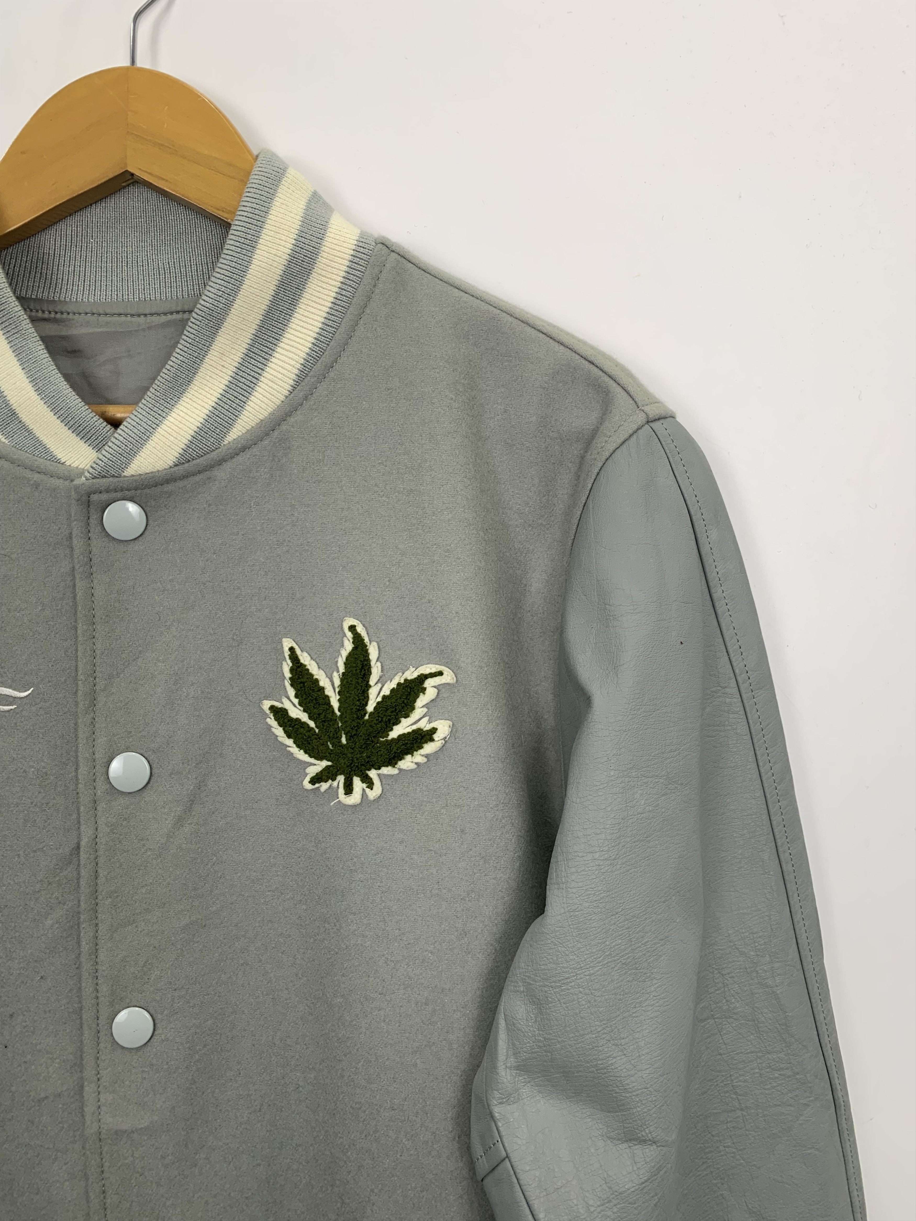 Vintage Vintage Marijuana Wool Varsity Jacket V0470 Size US M / EU 48-50 / 2 - 6 Thumbnail