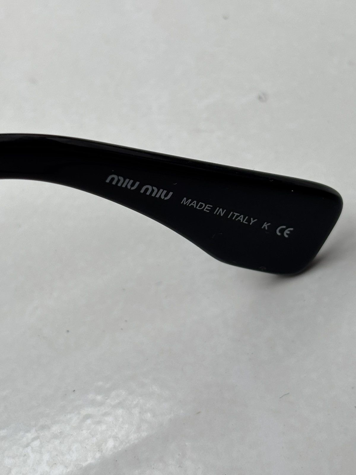 Miu Miu Embellished Cat-Eye Sunglasses Size ONE SIZE - 8 Thumbnail