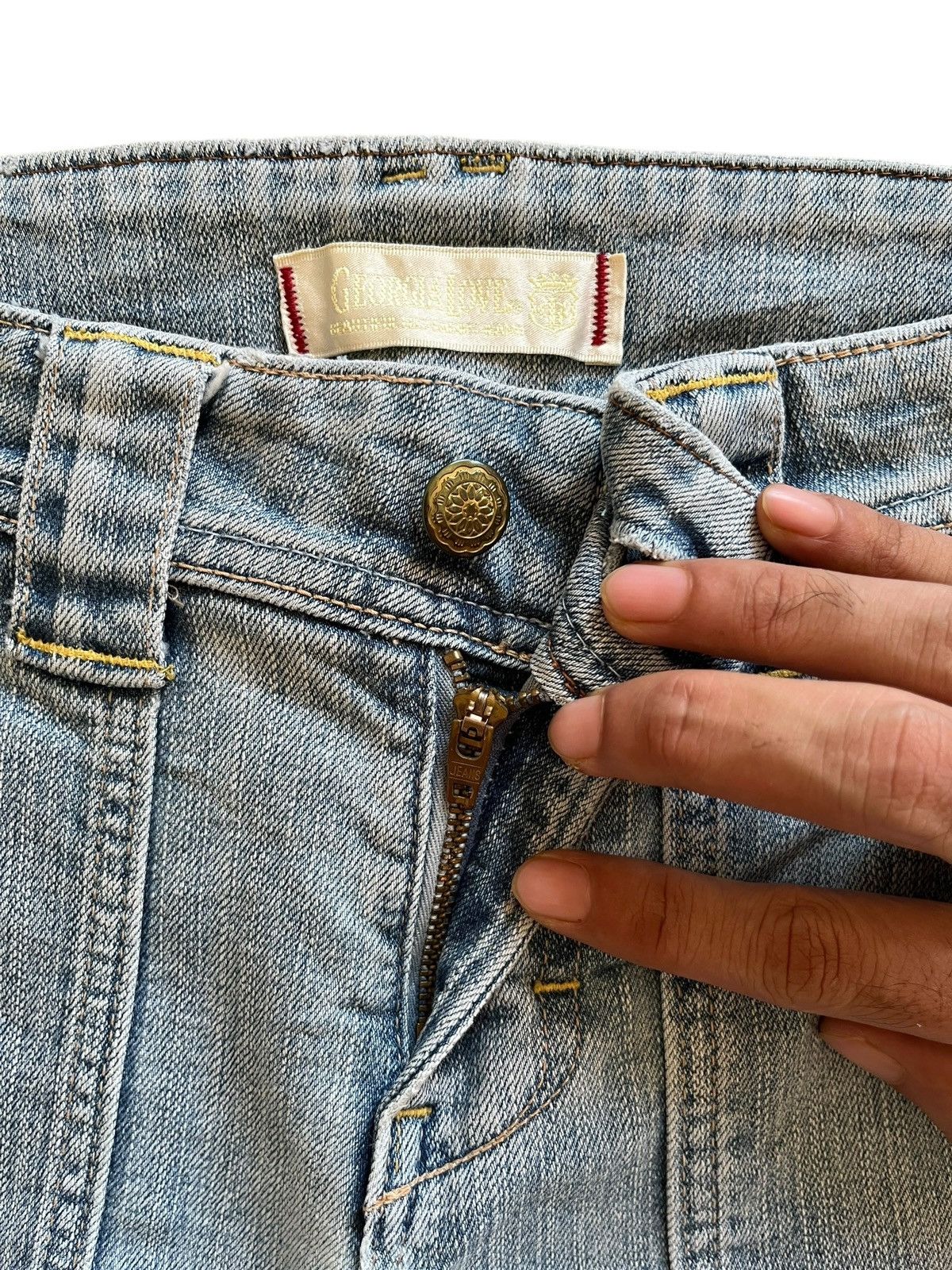 Japanese Brand Vintage Japanese Brand Light Wash Bell Bottom Flare Jeans Size 26" / US 2 / IT 38 - 3 Thumbnail