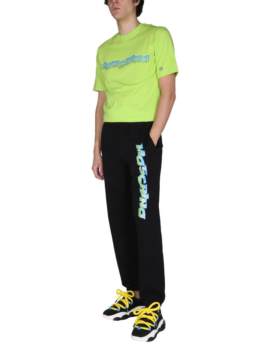 Moschino o1y0225 Logo T-Shirt in Green Size US S / EU 44-46 / 1 - 4 Thumbnail