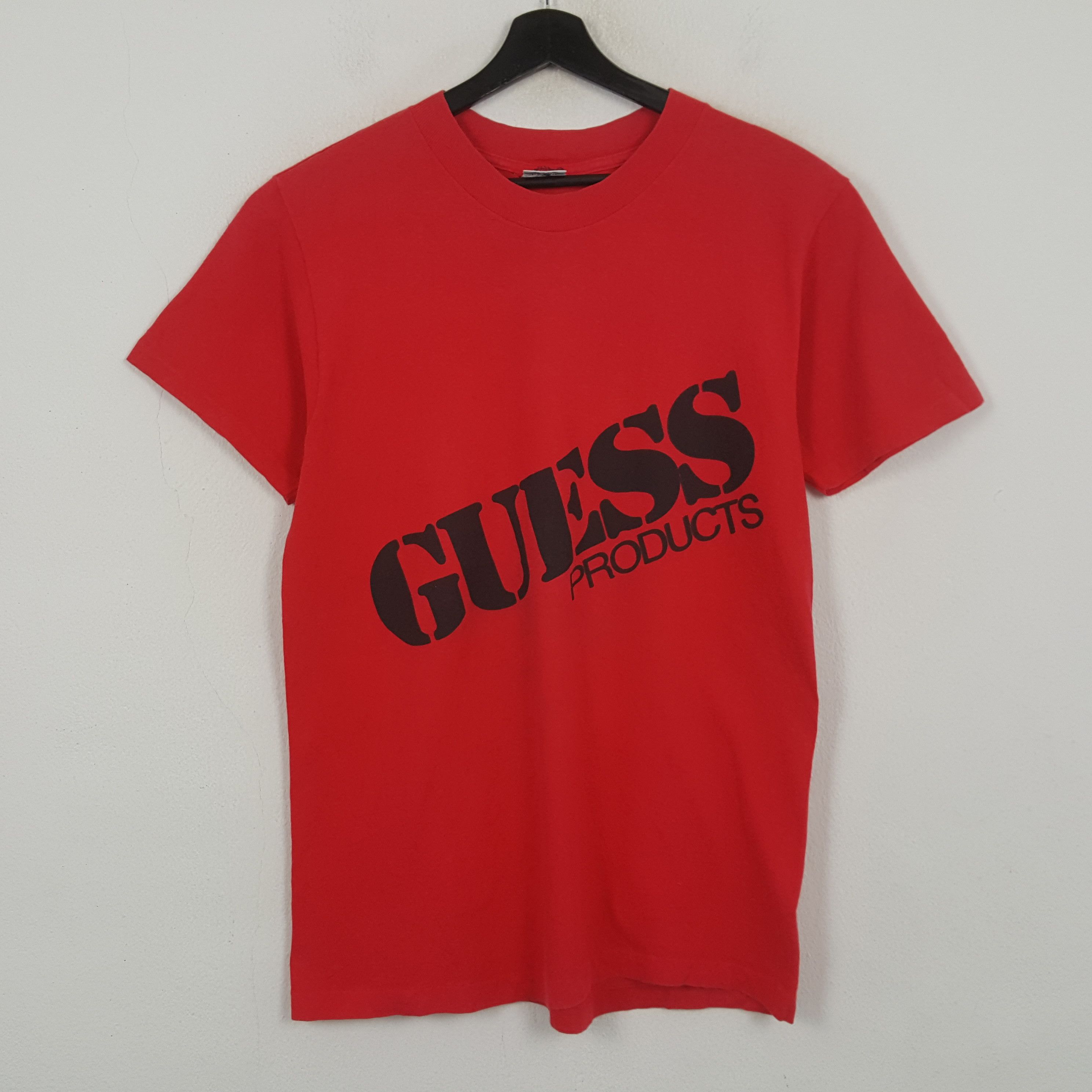 Guess Guess Products Fashion Brand Tshirt RR15 Size US M / EU 48-50 / 2 - 1 Thumbnail
