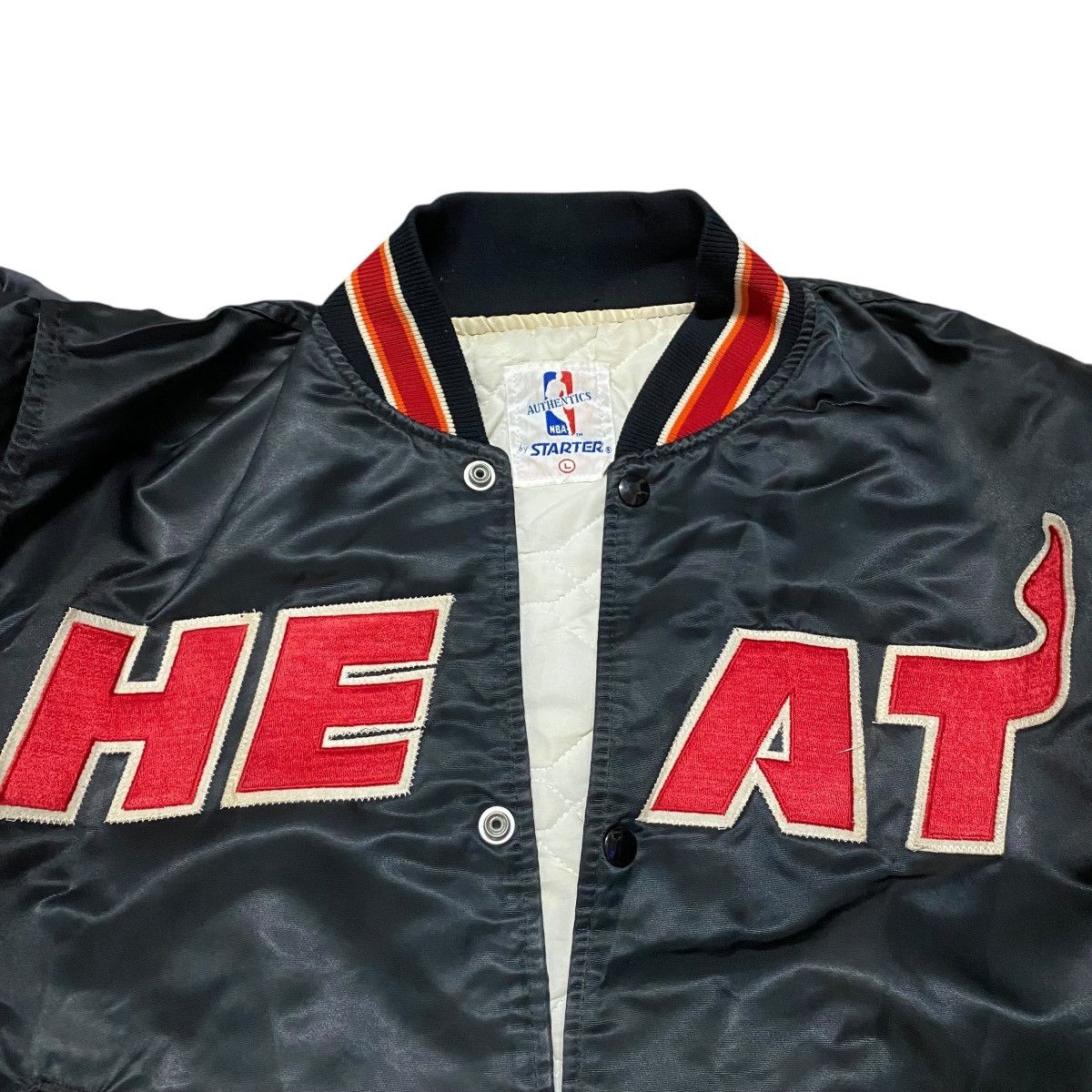 NBA Vintage 80s Miami Heat Sateen Bomber Jacket Starter Size US L / EU 52-54 / 3 - 14 Thumbnail