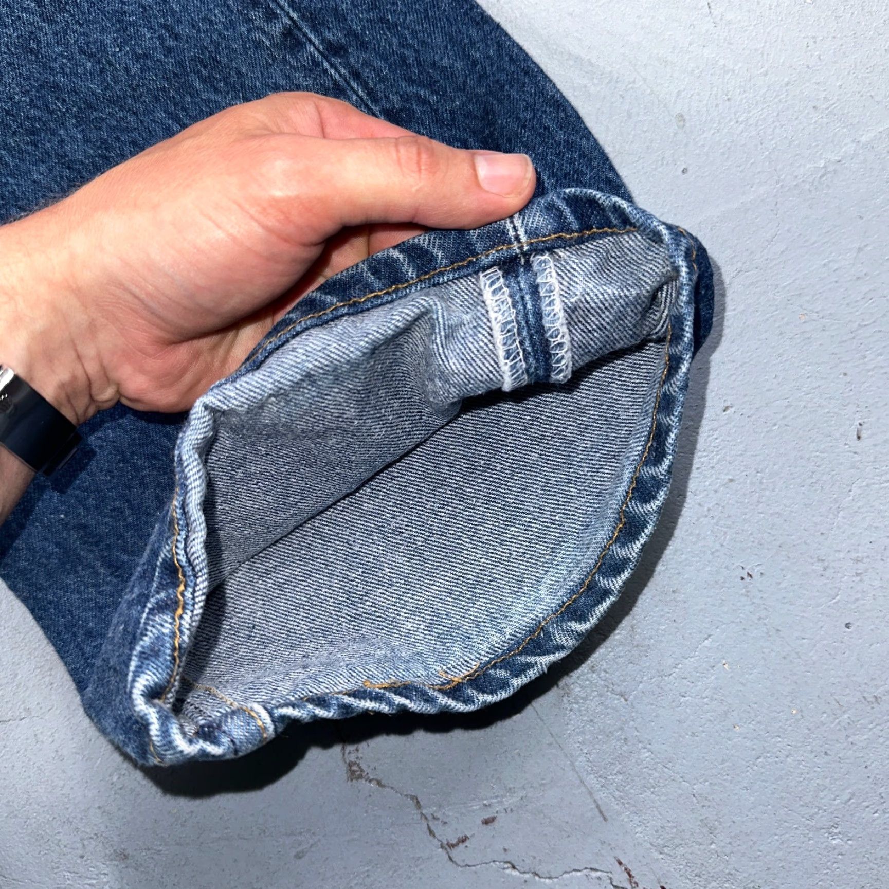 Levi's VINTAGE Levi's 501 Jeans Men 42x33 Straight Leg 80s USA Blue Light Wash Mid Rise Classic Denim Size US 42 / EU 58 - 4 Thumbnail